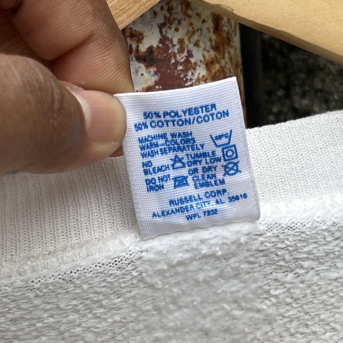 Russell Athletic “VINTAGE” RUSSELL CREWNECK SWEATSHIRT WITH HEAVY STAINS Size US S / EU 44-46 / 1 - 23 Thumbnail