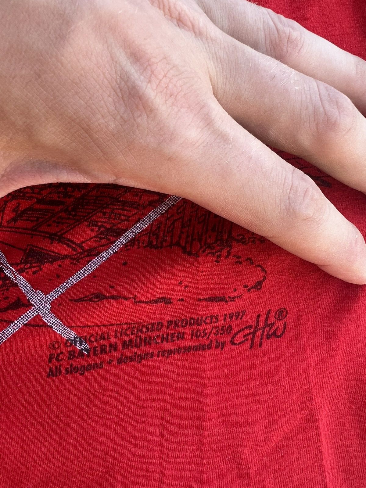 Vintage Vintage 1997 FC Bayern Munich Soccer Football Red T-shirt Size US M / EU 48-50 / 2 - 7 Thumbnail