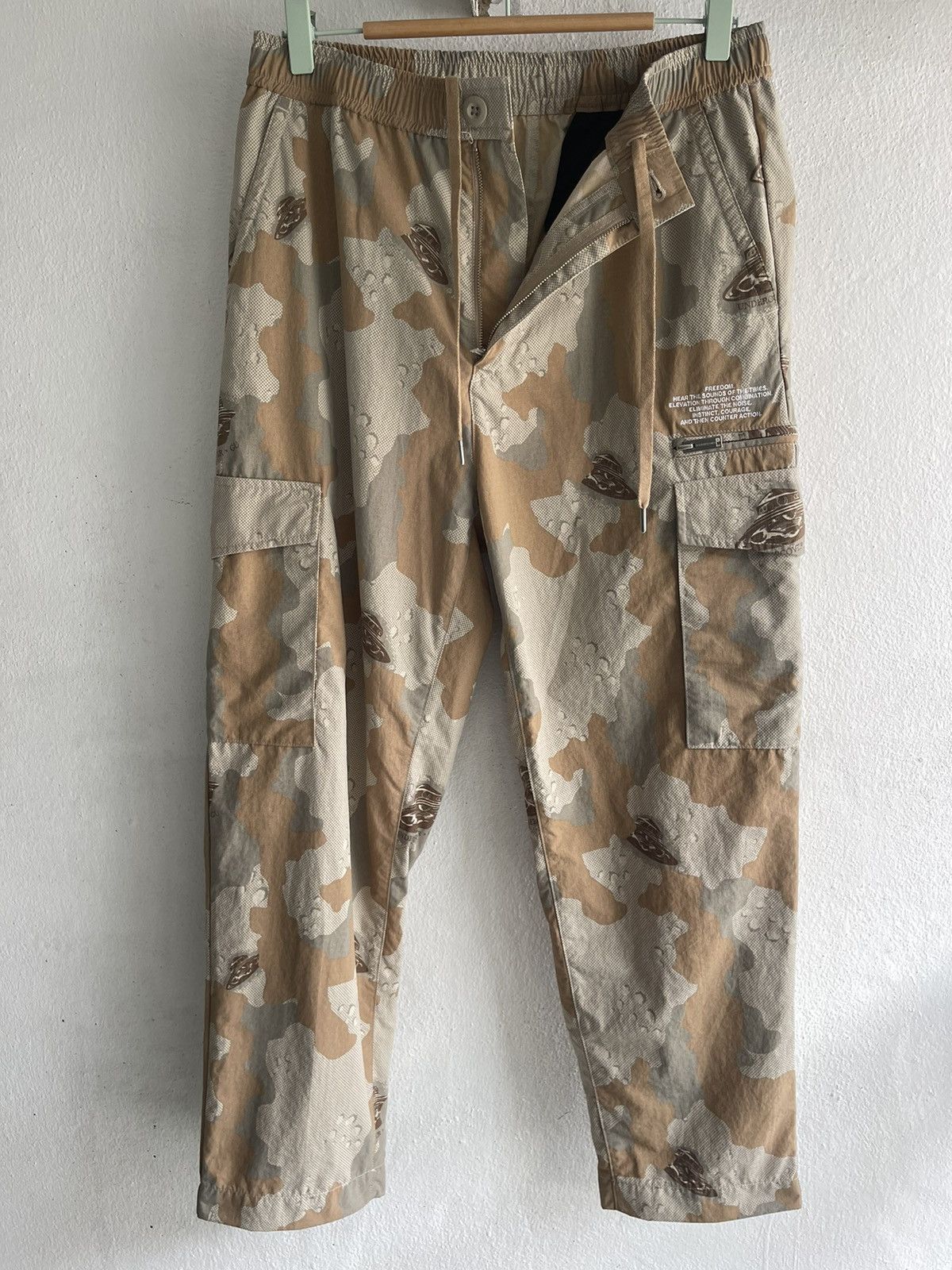 GU × Jun Takahashi × Undercover Offer🔥Undercover Gu cargo pant Military camouflage Size US 30 / EU 46 - 3 Thumbnail