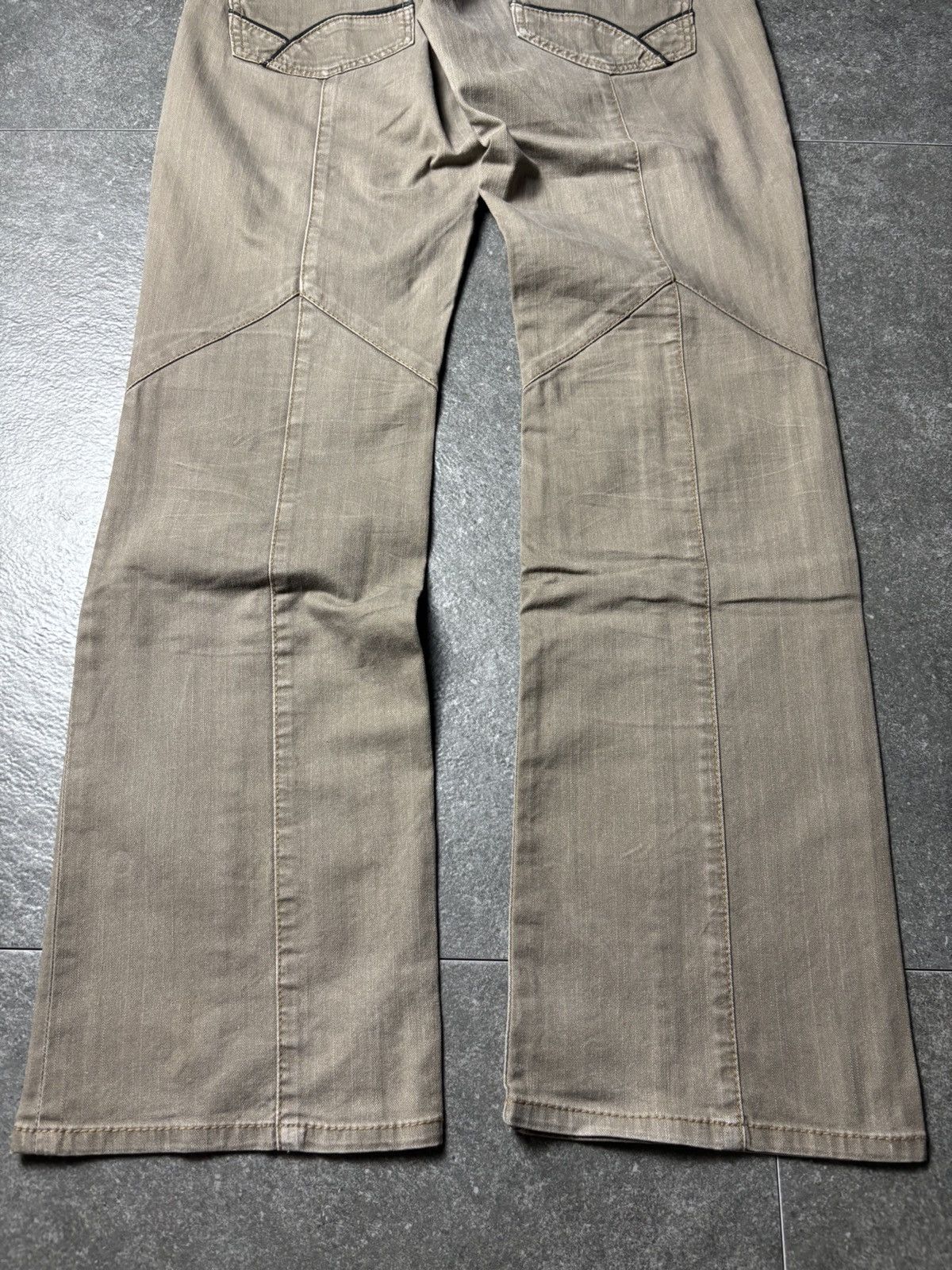 If Six Was Nine × Japanese Brand × Le Grande Bleu (L.G.B.) 2000s Nicole Club For Men Panelled Bootcut Pants Size US 31 - 9 Thumbnail