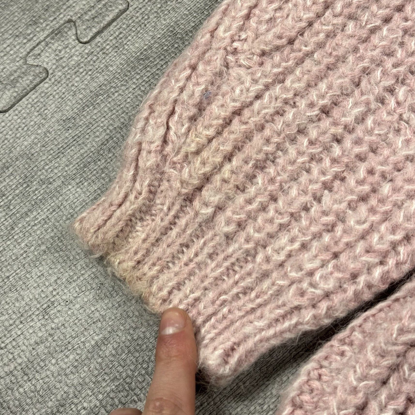 Pinko VTG Tarazzia 80s Fuzzy Knit Crop Sweater Pullover Mock Neck WMNS L Pink 1980s Oversized Womens L Size L / US 10 / IT 46 - 4 Thumbnail