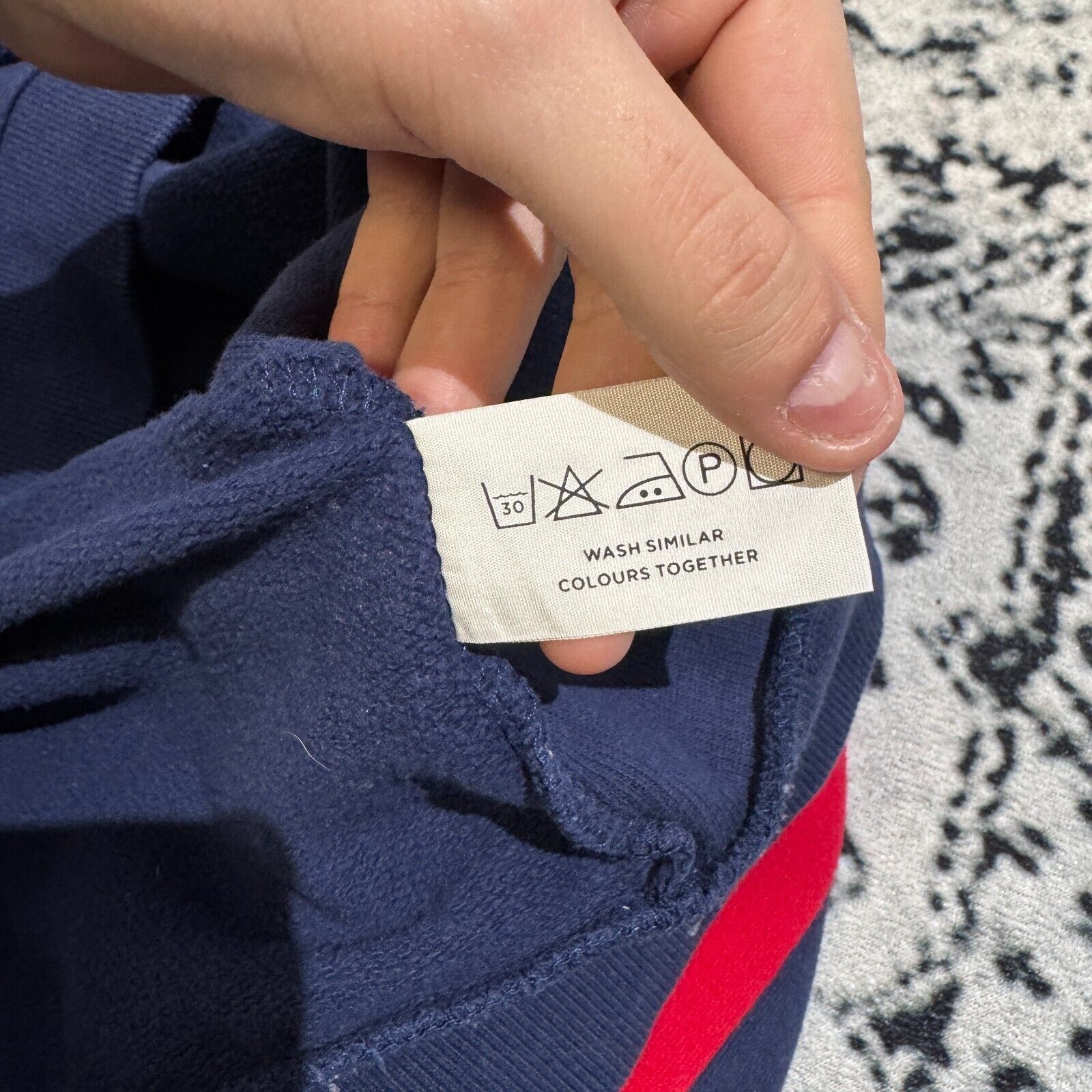 Diesel × Vintage Vintage Diesel Unisex Navy Red White Cotton Hoodie Size Boxy Size US M / EU 48-50 / 2 - 9 Thumbnail