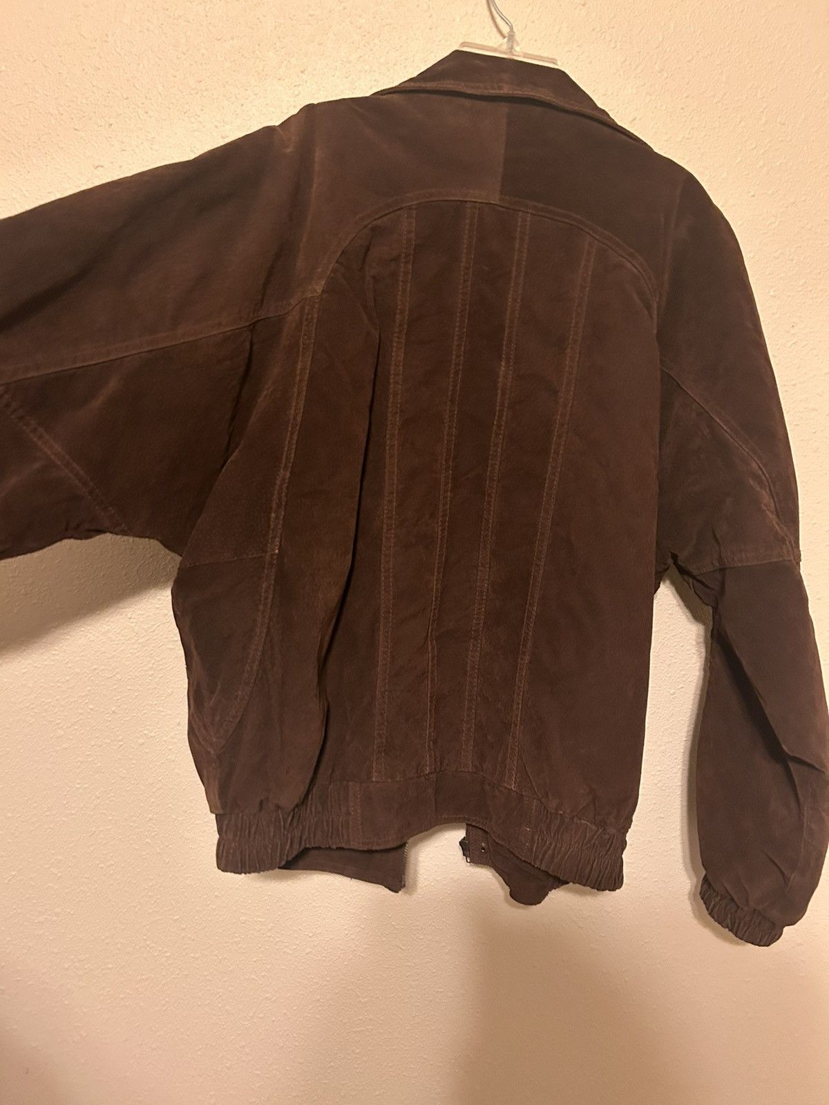 Vintage Mens vintage brown suede bomber jacket Size US L / EU 52-54 / 3 - 4 Thumbnail