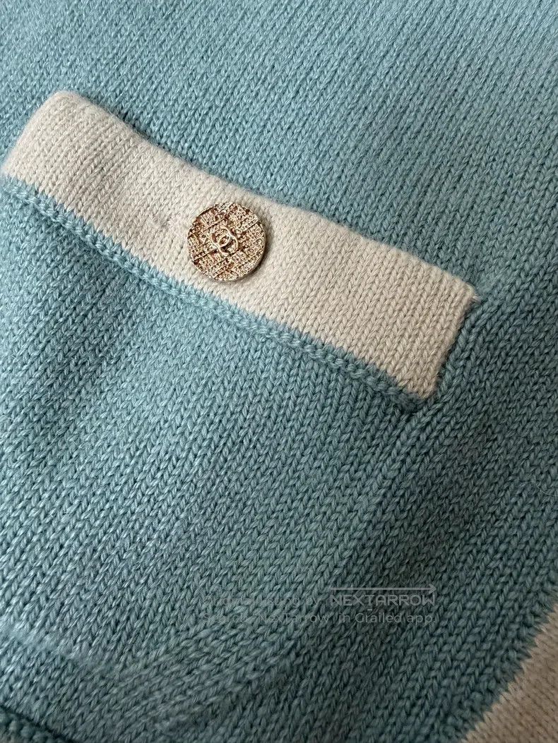 Chanel Chanel Cashmere contrasting colour blue neck crape Size XS / US 0-2 / IT 36-38 - 3 Thumbnail