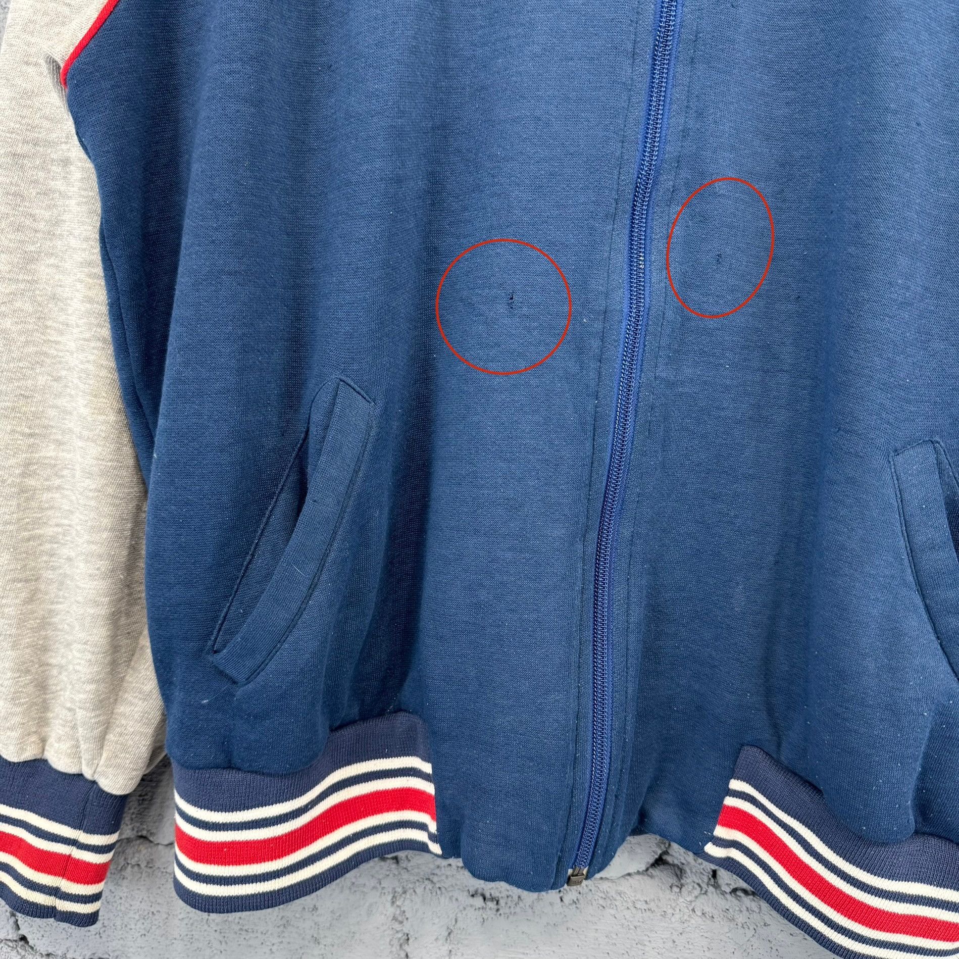Nike Nike Small Logo Varsity Zipper Sweater Streetwear Size US L / EU 52-54 / 3 - 6 Thumbnail