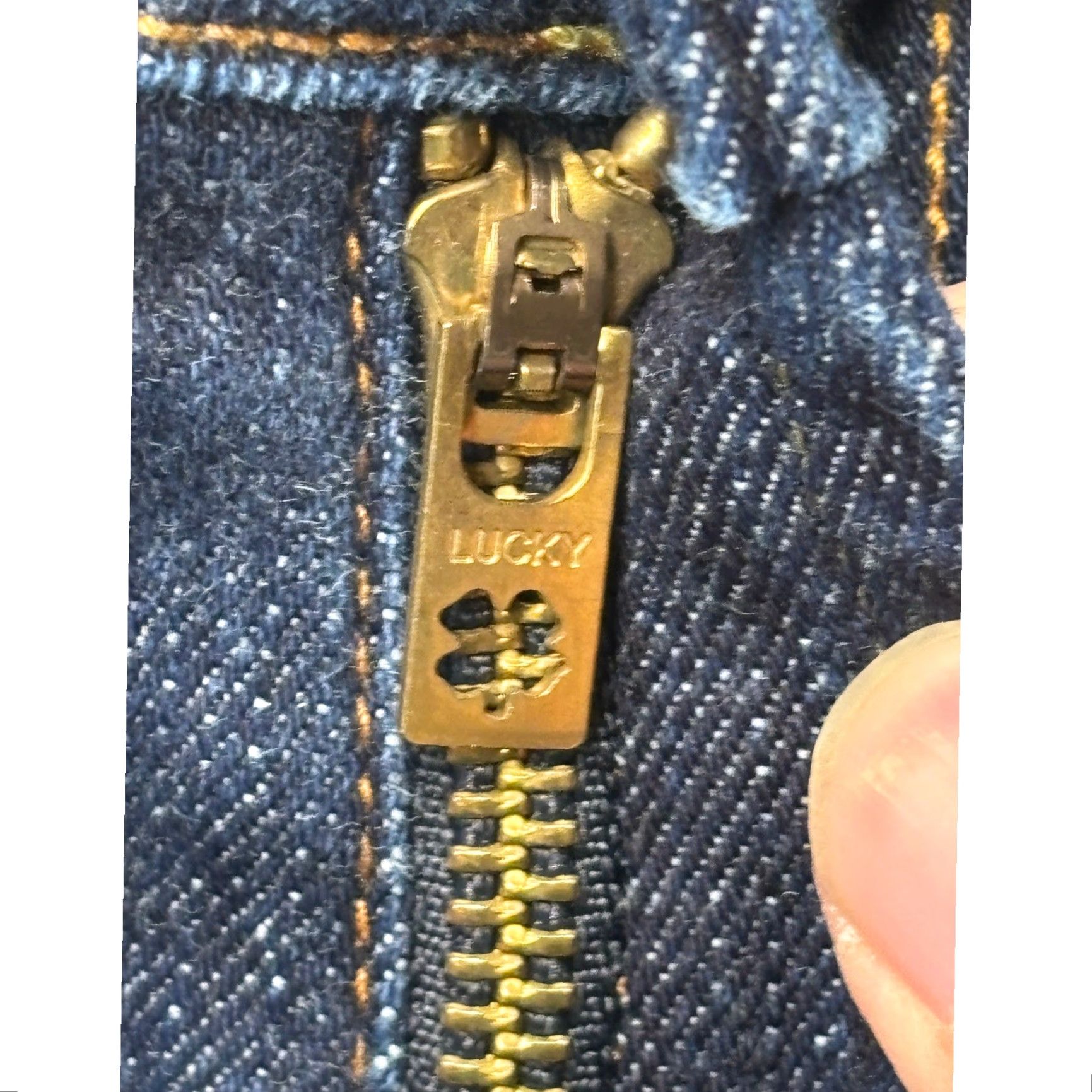 Lucky Brand Lucky Brand Classic Rider Jeans Bootcut Women 26 30 Inseam 31 Dark Wash Denim 5-Pocket Logo Patch Tie Breaker Size 26" / US 2 / IT 38 - 3 Thumbnail