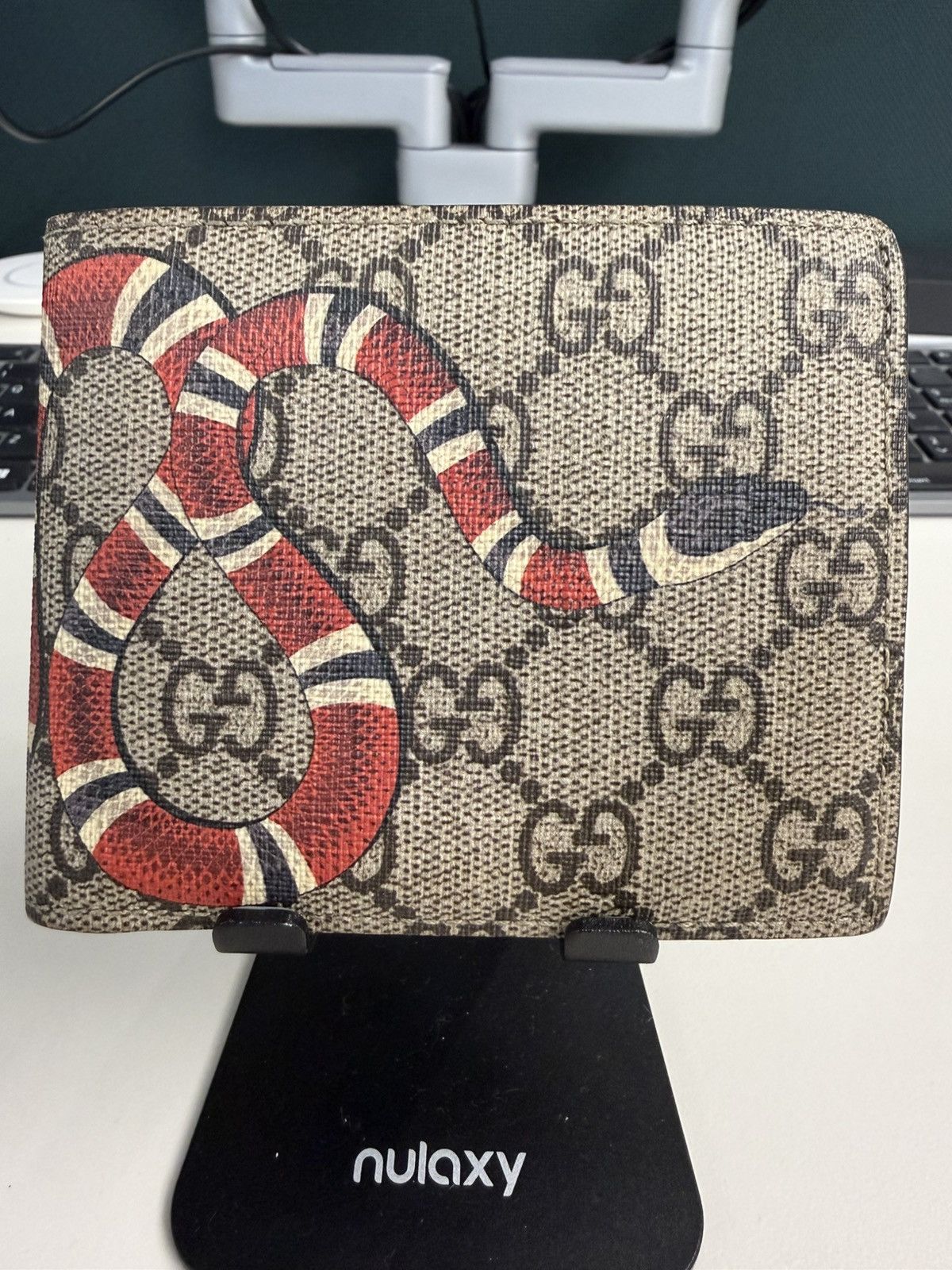 Gucci Authentic Gucci GG Supreme Kingsnake Bifold Size ONE SIZE - 3 Thumbnail
