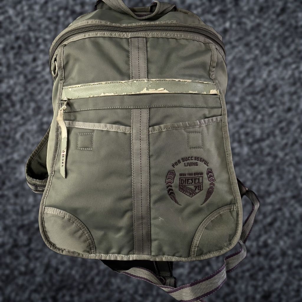 【極希少】DIESEL ヴィンテージ スリングバッグ ミリタリー 極希少】DIESEL ヴィンテージ スリングバッグ ミリタリーの通販