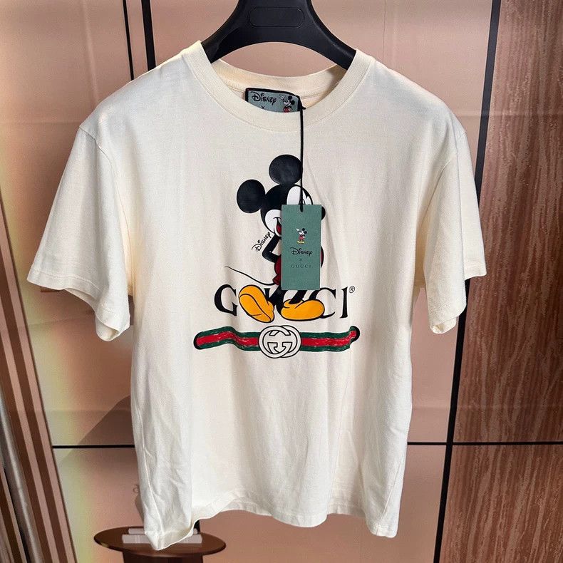 Gucci Gucci White Mickey Mouse belt short sleeves 2501-Nextarrow Size US XS / EU 42 / 0 - 1 Thumbnail