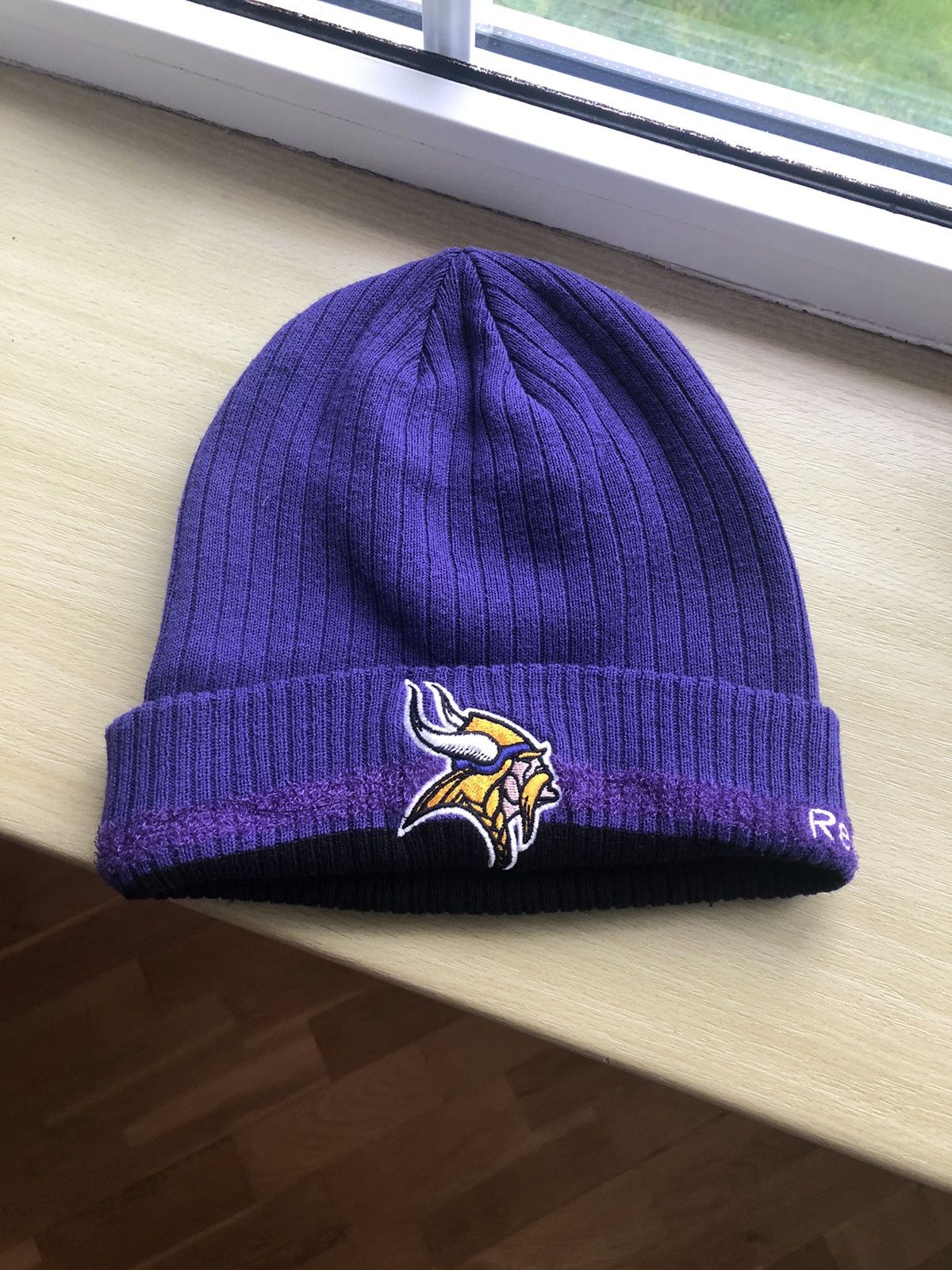 NFL MINNESOTA VIKINGS NFL REEBOK VINTAGE BEANIE HAT CAP Size ONE SIZE - 1 Thumbnail
