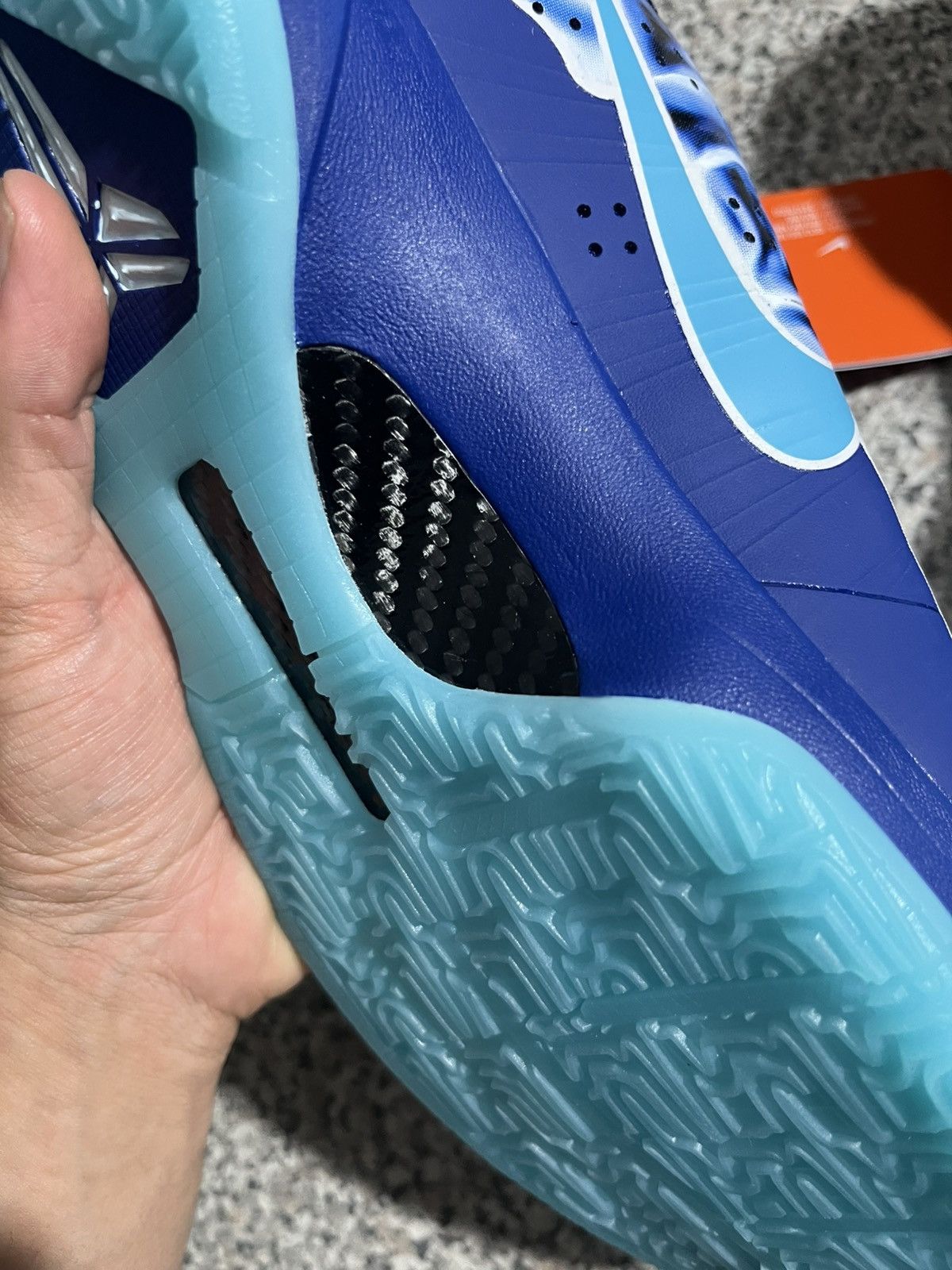 Nike Kobe V protro X-Ray Size US 10 / EU 43 - 6 Thumbnail