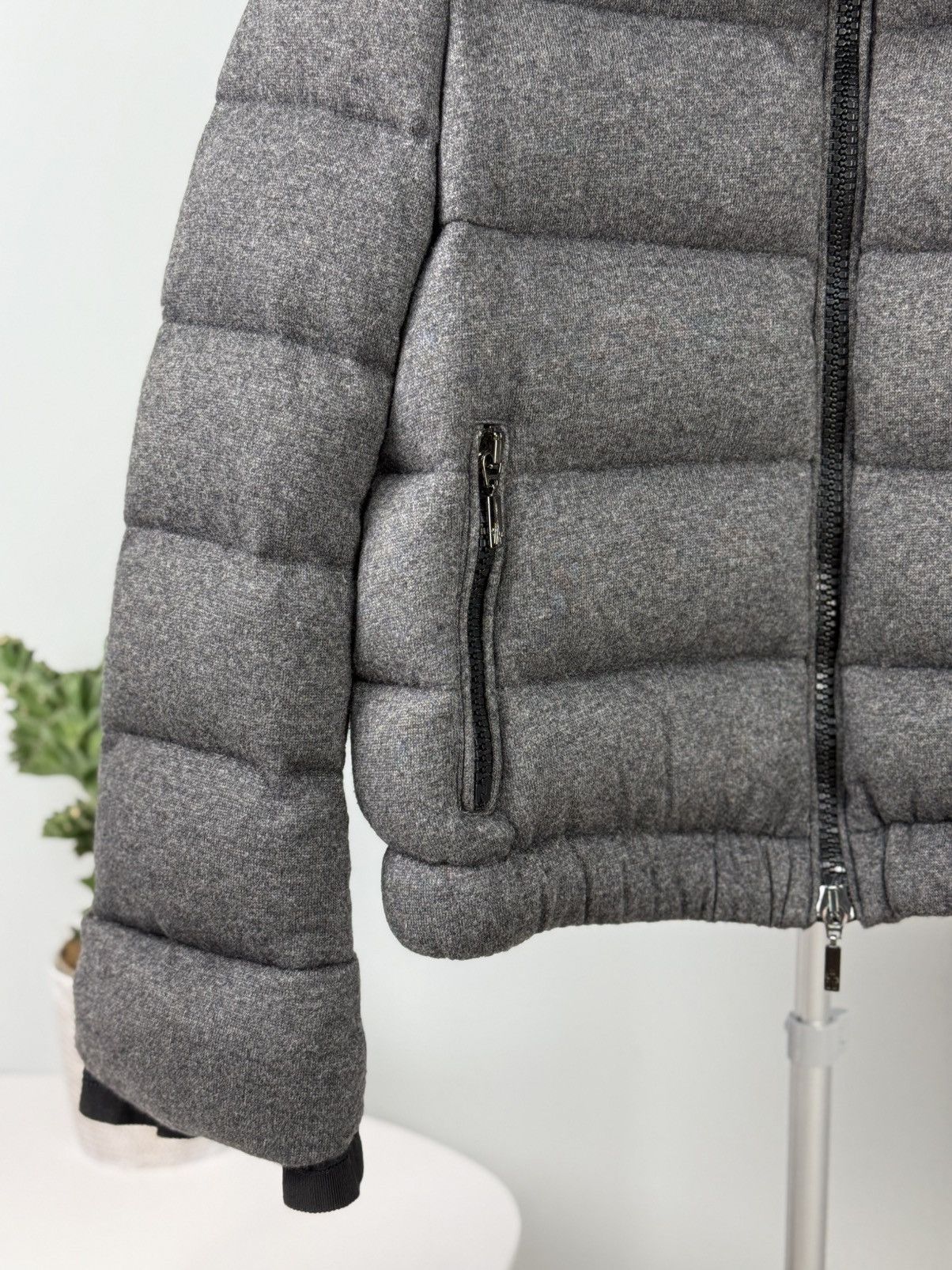 Moncler Moncler CHABARROU GIUBBOTTO Wool Puffer Jacket Size S / US 4 / IT 40 - 9 Thumbnail