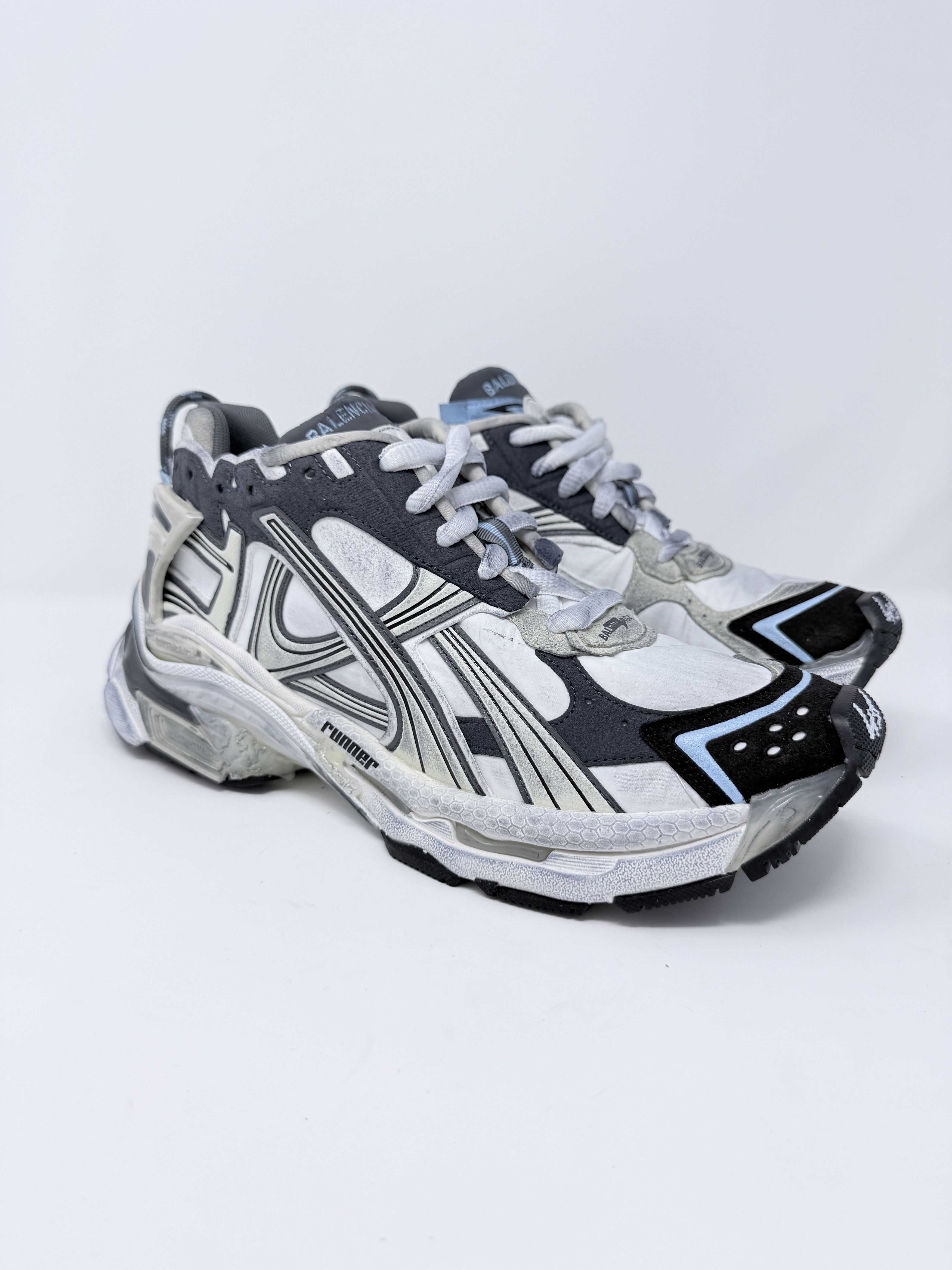 Balenciaga Balenciaga Runner 1.0 Nylon Suede White Blue Gray Size US 8 / EU 41 - 1 Thumbnail