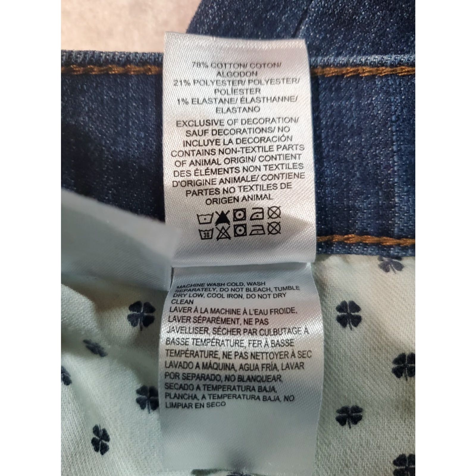 Lucky Brand Lucky Brand Jeans Mens 38x32 Athletic Slim 410 Dark Wash Cotton Blend Stretch Denim Blue 5-Pocket Mens Regular Leather Belt Loops Belt Loops N/A Size US 38 / EU 54 - 4 Thumbnail