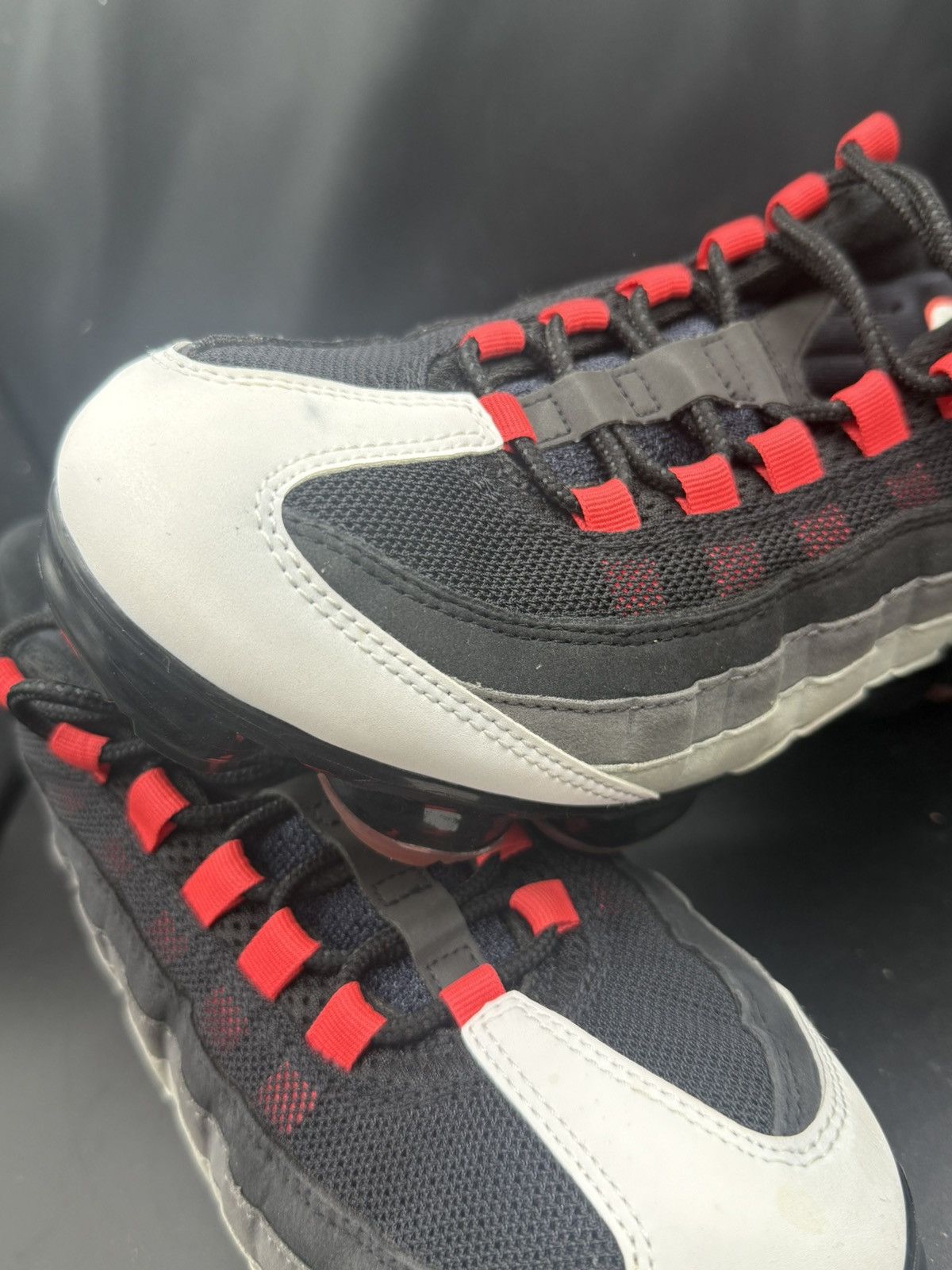 NIKE AIR VAPORMAX 95 HOT RED