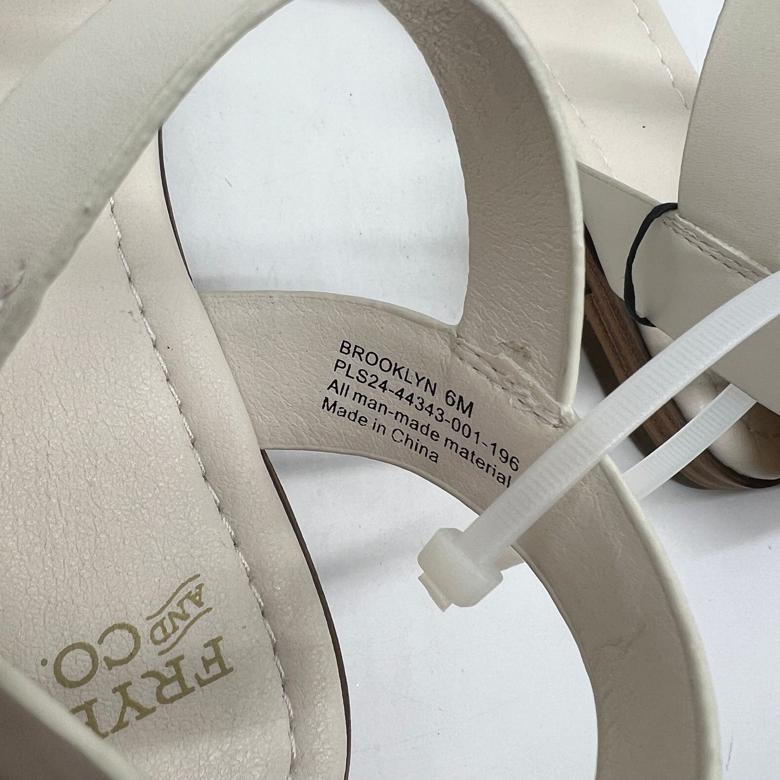 Other Frye and Co. Womens Brooklyn Adjustable Strap Flat S Size US 6 / IT 36 - 6 Thumbnail