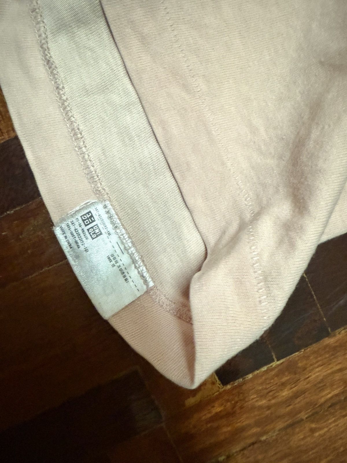 Kaws × Uniqlo Kaws x Uniqlo Companion Pink Tee Size US XS / EU 42 / 0 - 3 Thumbnail