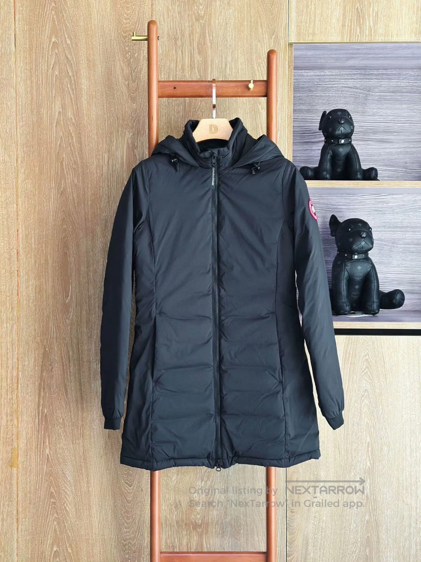 Canada Goose Canada Goose Black Hooded Down Jacket. Size L / US 10 / IT 46 - 1 Thumbnail