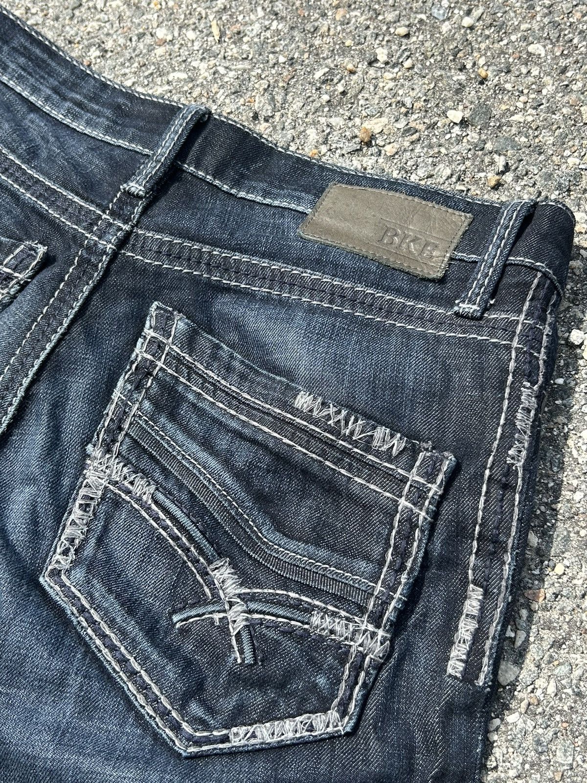BKE BKE Grunge Embroidered Distressed Jeans Size US 30 / EU 46 - 3 Thumbnail