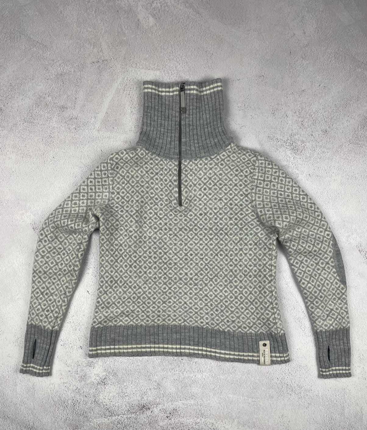 Dale Of Norway × Vintage Devold Norway Sweater Pure New Wool Small Size Size XS / US 0-2 / IT 36-38 - 3 Thumbnail