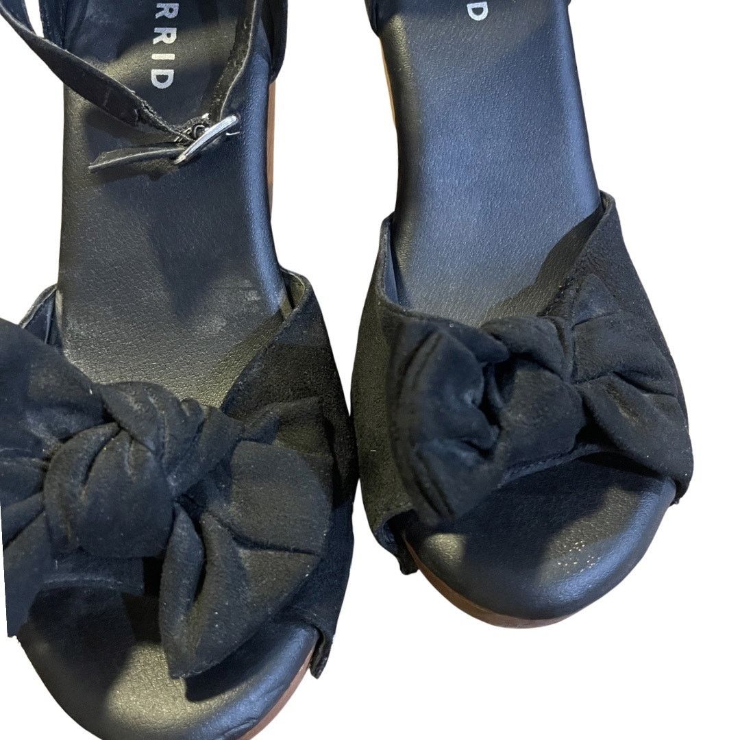 Torrid Knotted Suede Platform Wedge Sandals Studded Wooden Heel 8.5 Size US 8.5 / IT 38.5 - 6 Thumbnail