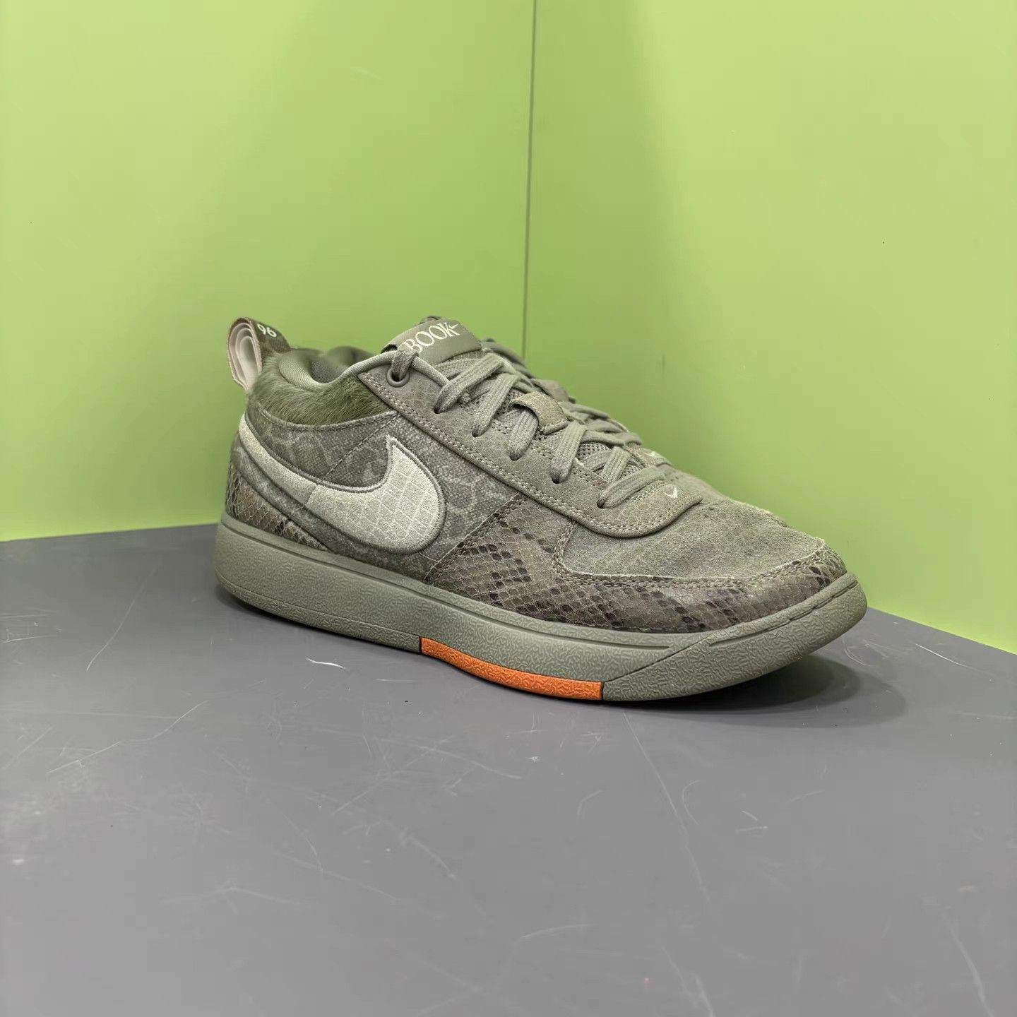 Nike Nike Book 1 Rattlesnake Basketball Shoes K15 Size US 9.5 / EU 42-43 - 3 Thumbnail