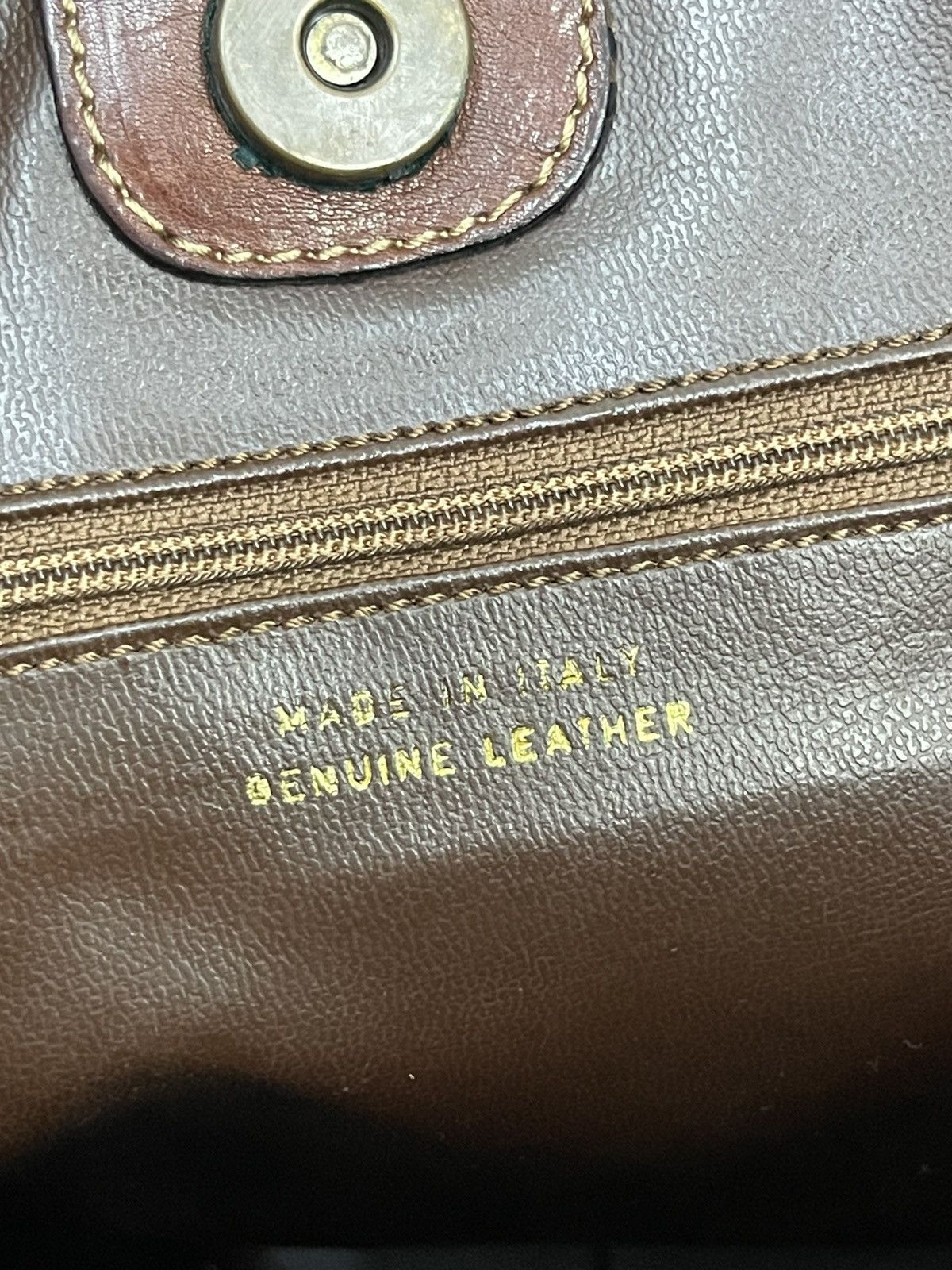 Genuine Leather Full Leather Patina Vintage Unknown Italy Shoulder Bag 1🟩2 Size ONE SIZE - 22 Thumbnail