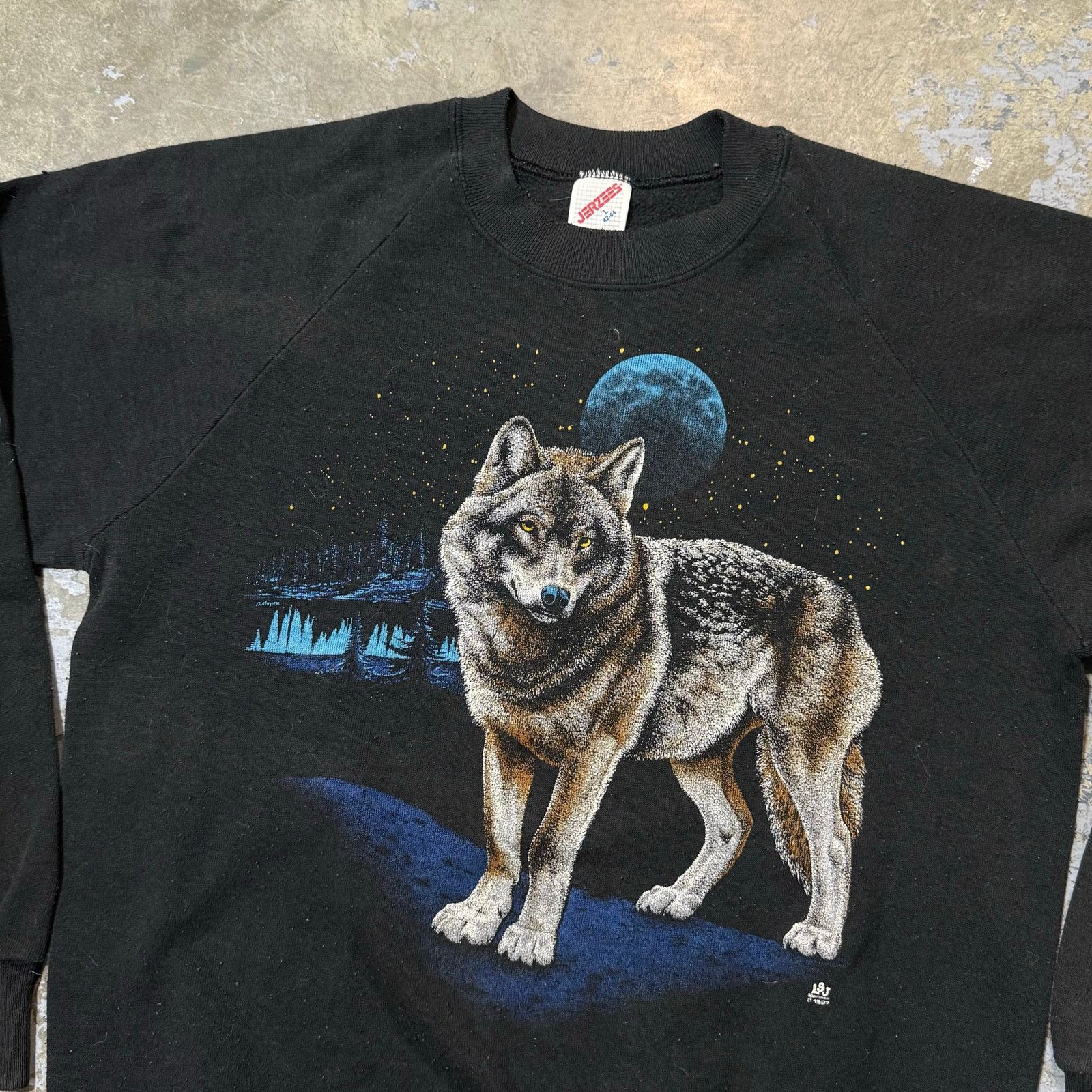 Jerzees Vintage 1987 LSJ Wolf In The Night Crewneck Size US M / EU 48-50 / 2 - 2 Thumbnail