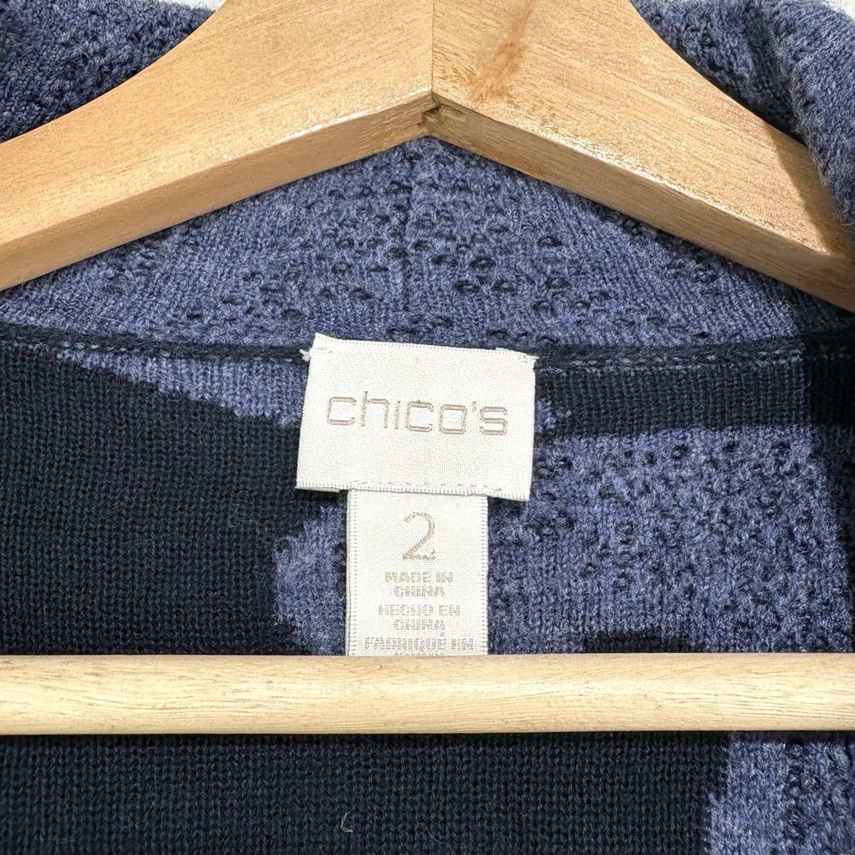 Vintage Chicos Blue Black Wool Blend Jacquard Open Front Topper Jacket Cardigan Size L Womens Blue Wool Blend Jacquard Open Front Topper Jacket Size L / US 10 / IT 46 - 2 Thumbnail
