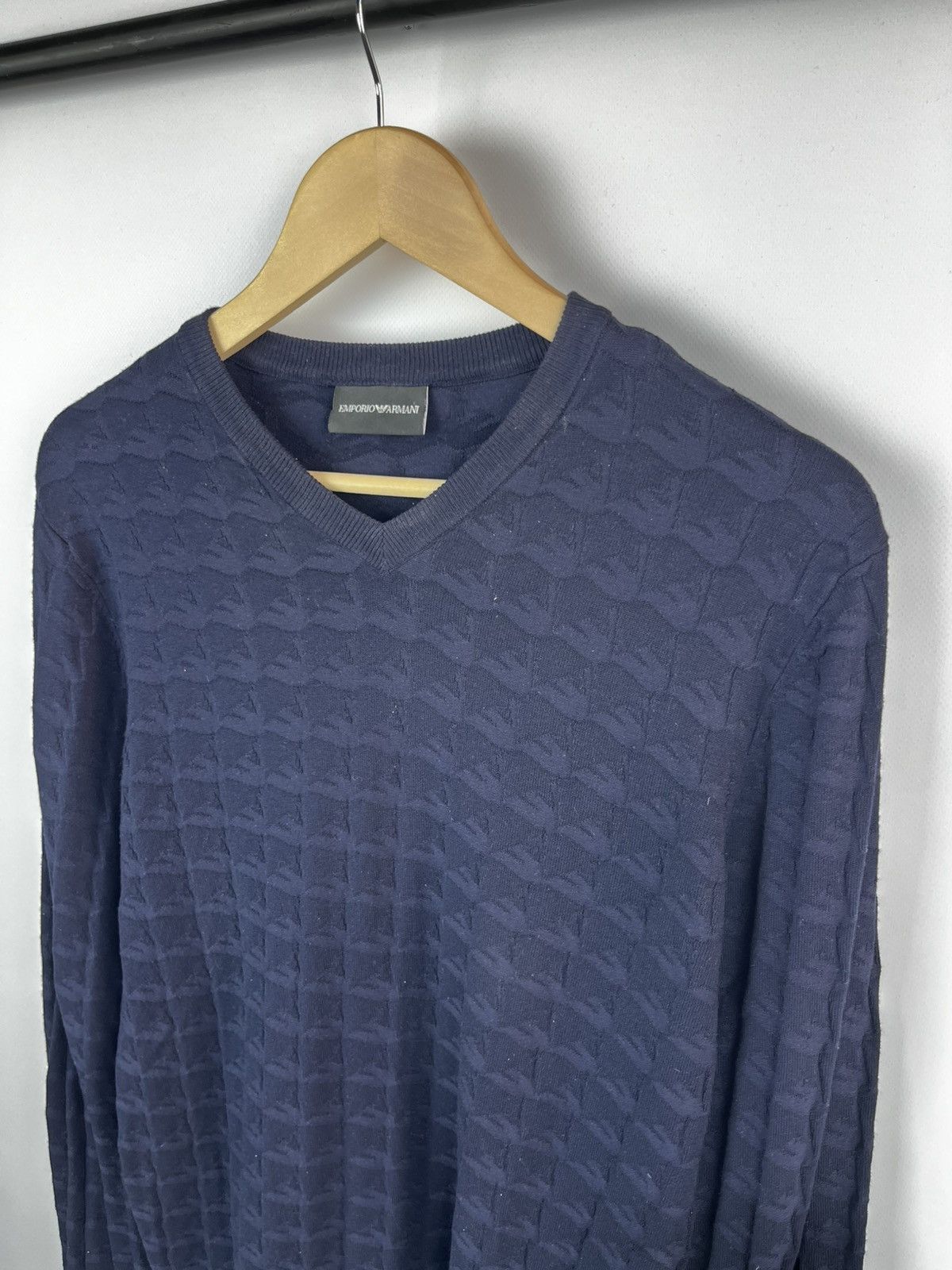 Giorgio Armani Emporio Armani mens sweater Size US M / EU 48-50 / 2 - 4 Thumbnail