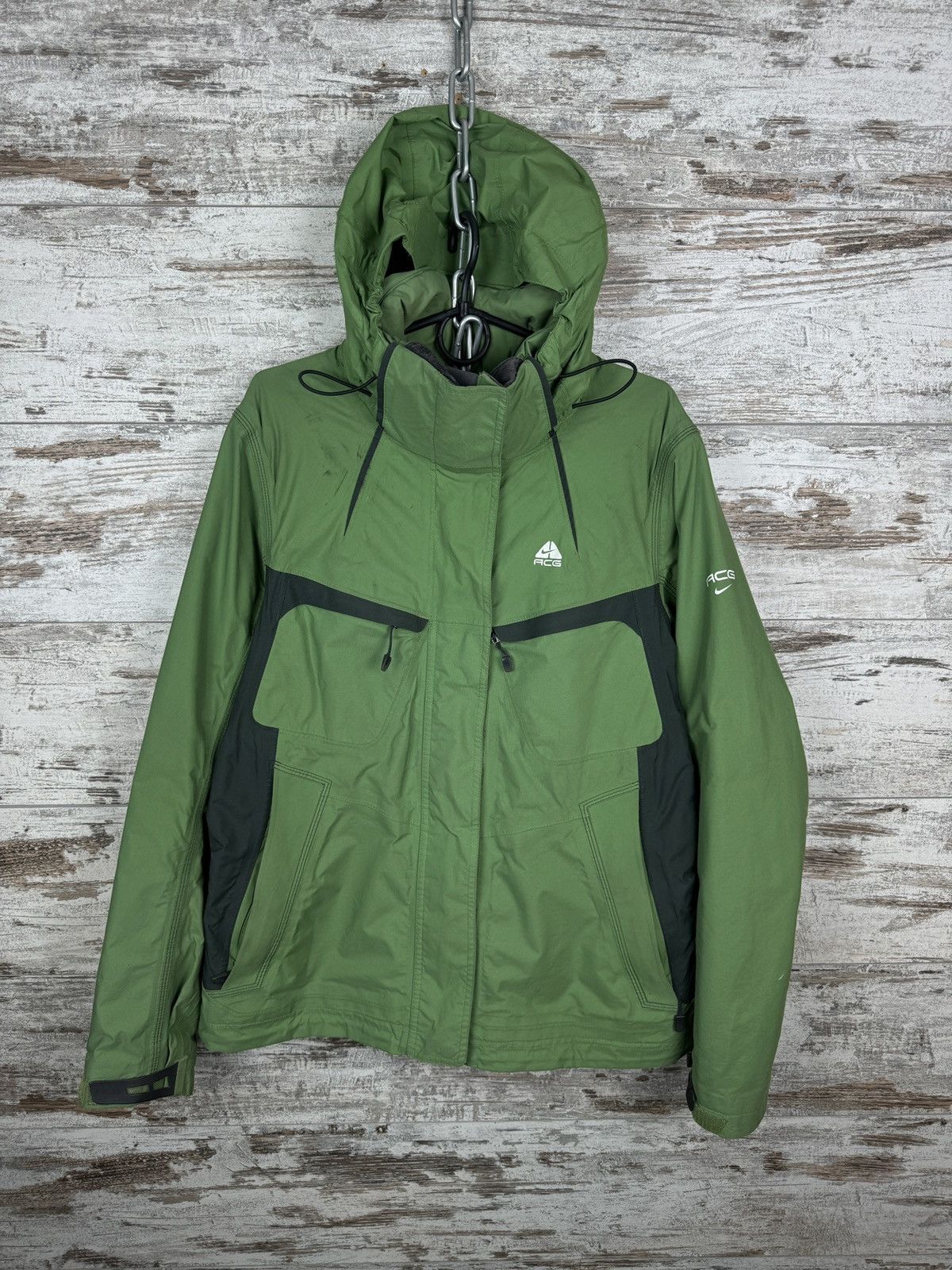 Nike Women’s Vintage Nike ACG ski jacket rare ladies puffer Size L / US 10 / IT 46 - 2 Thumbnail