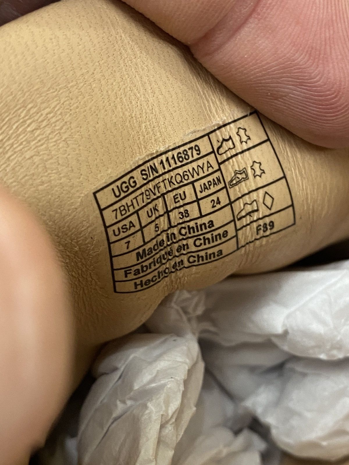 Eckhaus Latta Ugg X Eghaus Latta Square Toe Leather Low Top Sneakers 38 Size US 8 / IT 38 - 2 Thumbnail