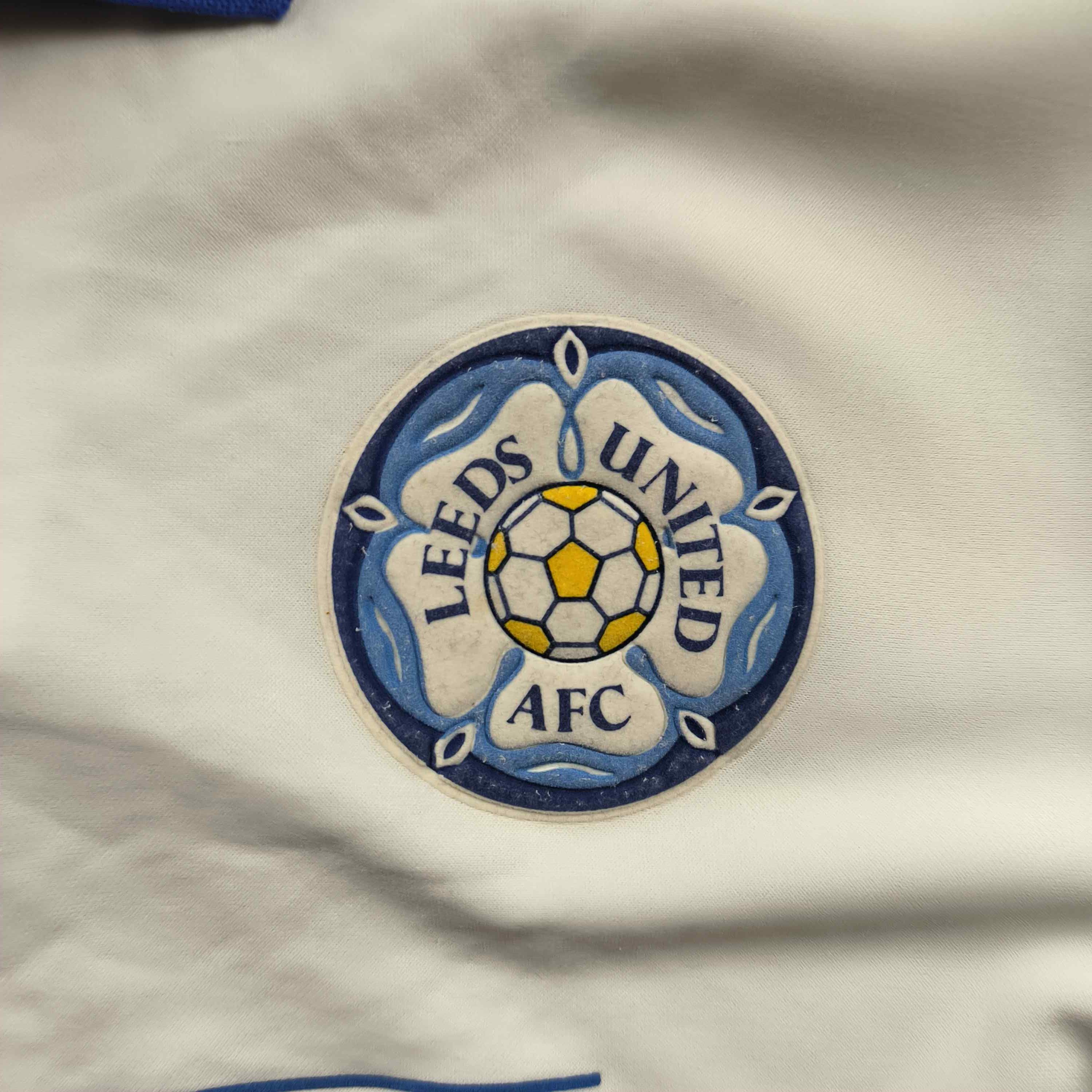 Asics Leeds United 1993-95 Asics home football jersey shirt size M Size US M / EU 48-50 / 2 - 4 Thumbnail