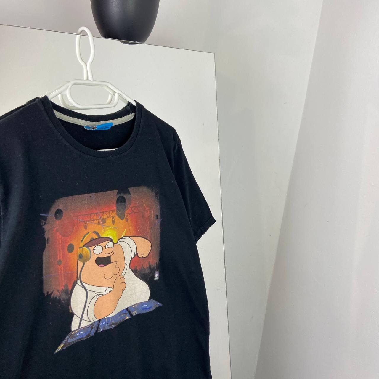 Other Dj Peter Griffin Vintage Cartoon Humor Big Print T-Shirt Size US L / EU 52-54 / 3 - 2 Thumbnail