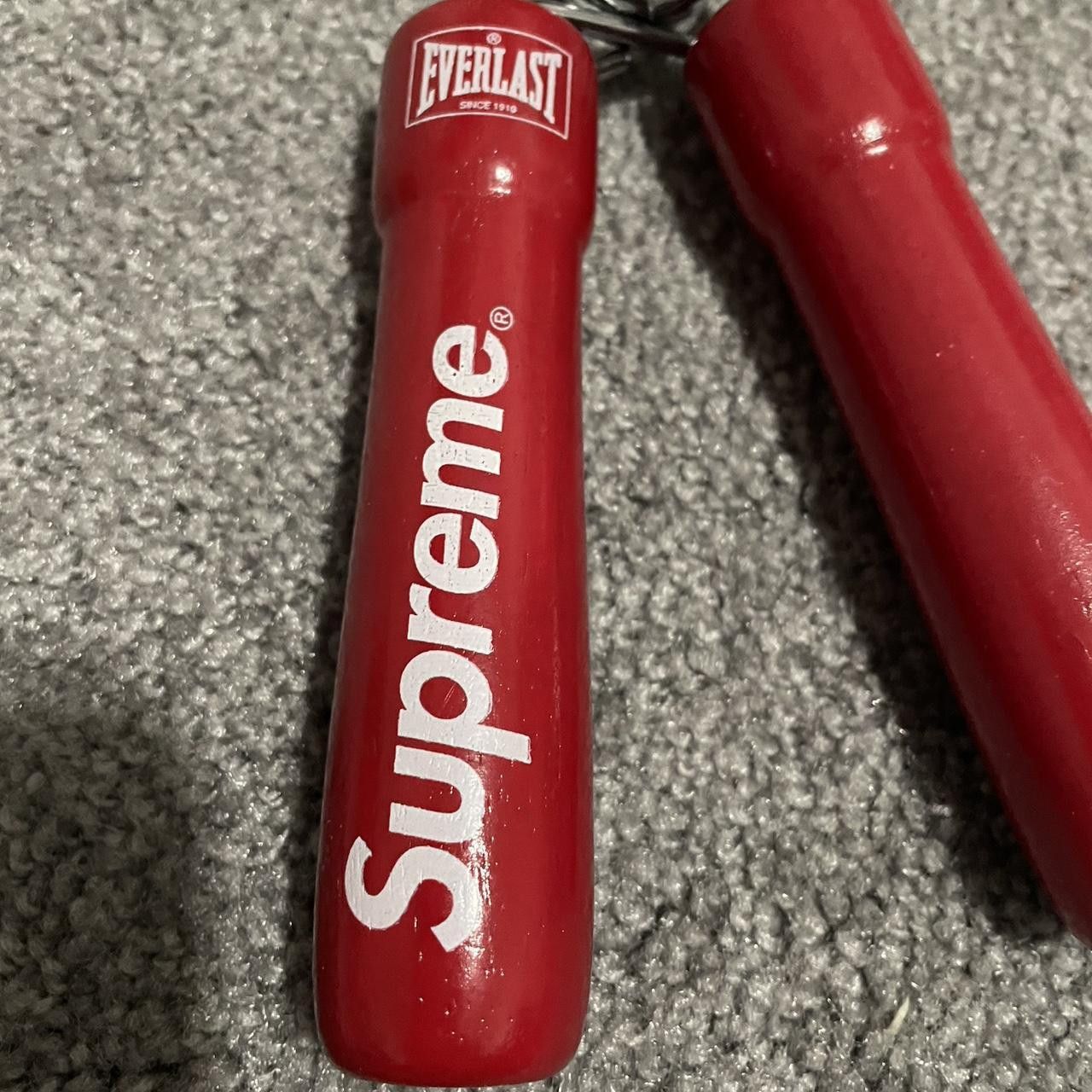 Supreme Supreme Everlast Hand Grip (DISPLAYED) Size ONE SIZE - 2 Thumbnail