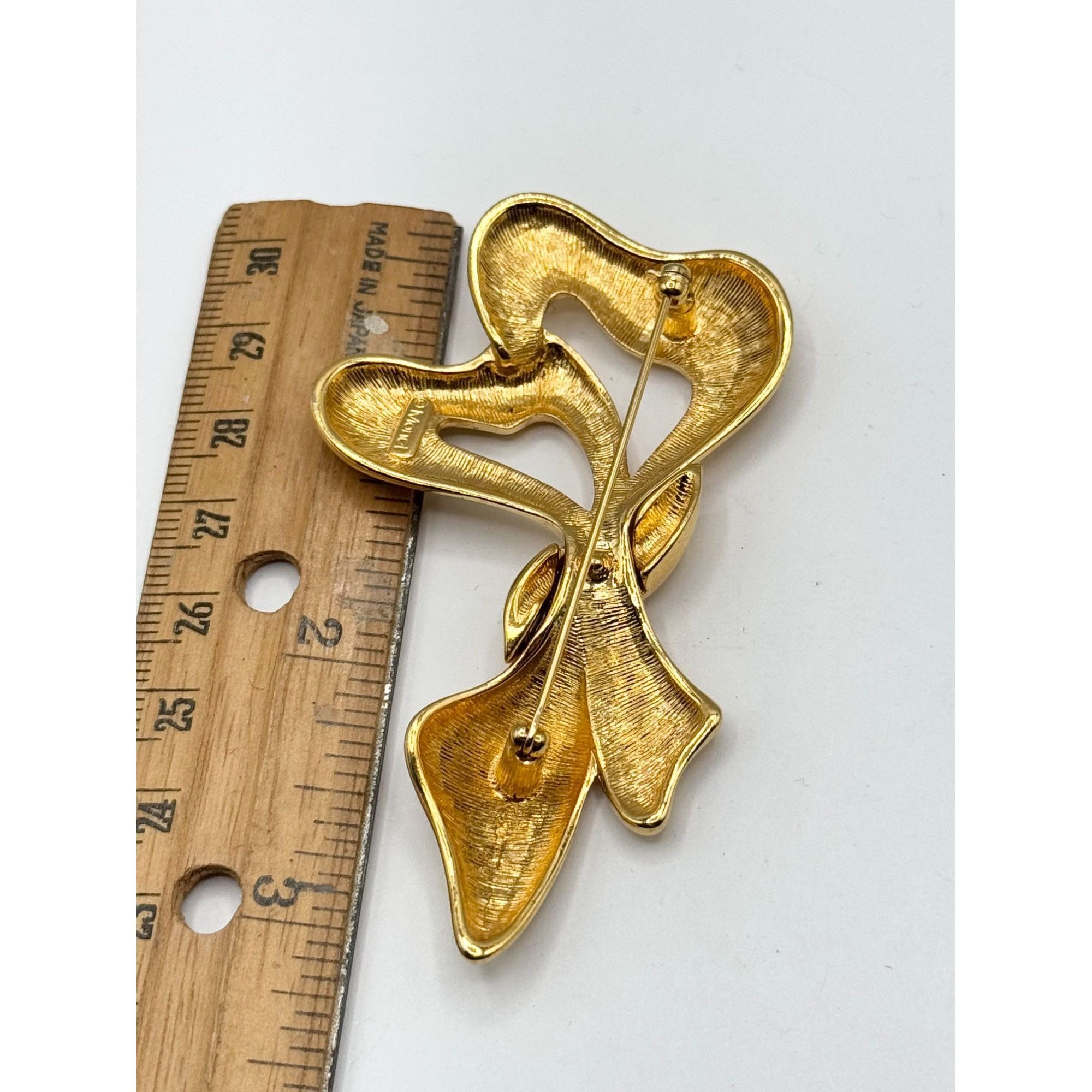 Monet Vintage Monet Gold Tone Bow Brooch Pin Size ONE SIZE - 4 Thumbnail