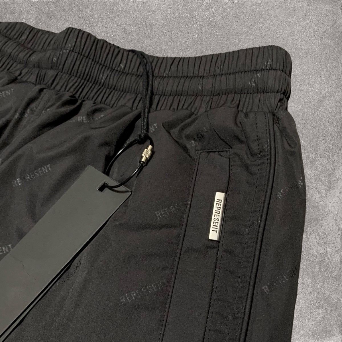 Represent Clo. Represent XS Track Pants All Over Logo Black Bottoms Size US 28 / EU 44 - 3 Thumbnail