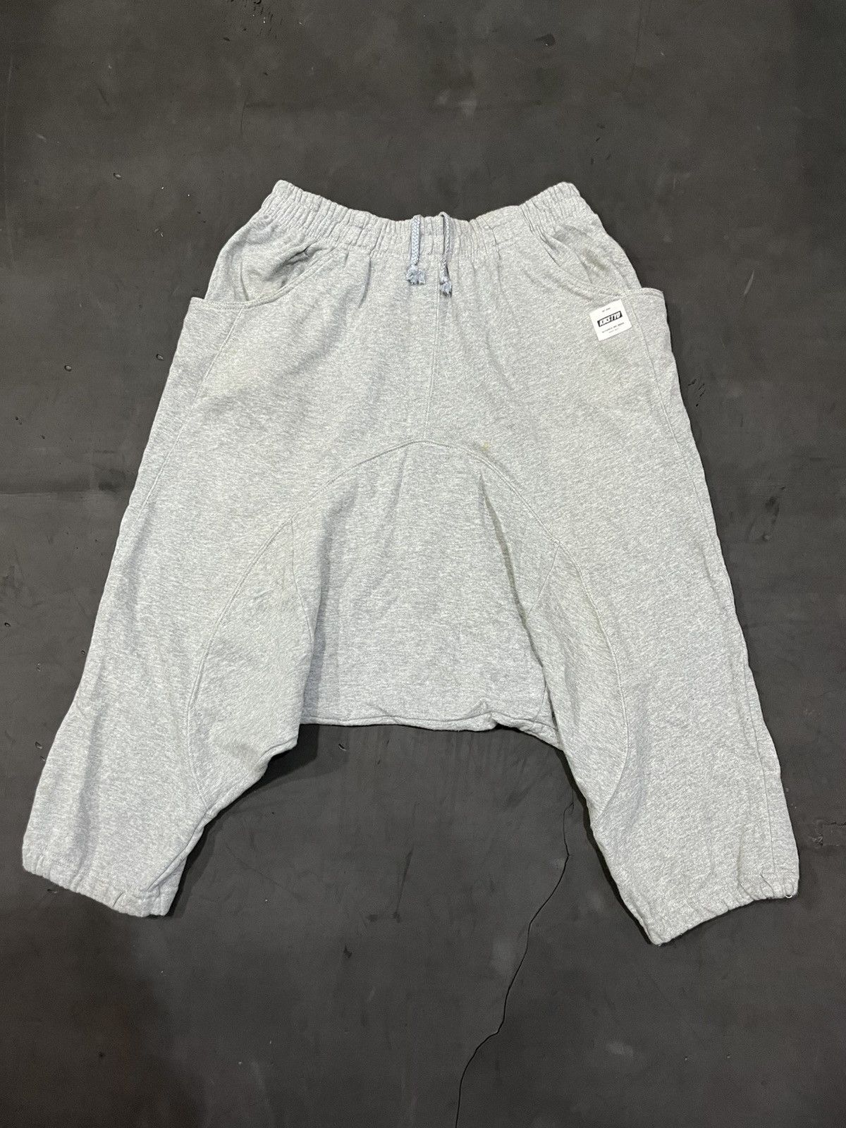 20471120 × Hysteric Glamour × KIKS TYO Kiks tyo ballon pants Size US 30 / EU 46 - 2 Thumbnail