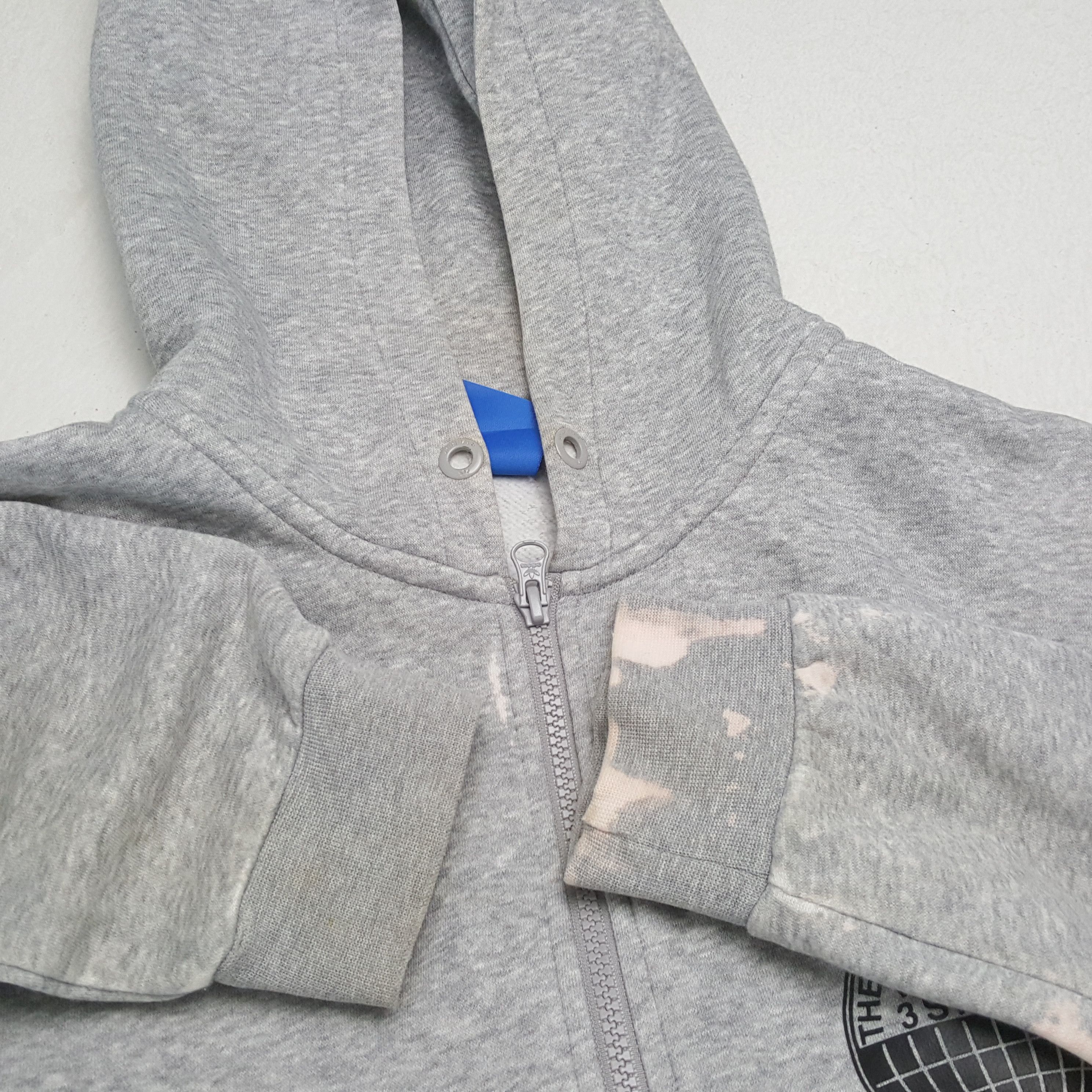 Adidas × Vintage ADIDAS Streetwear Logo Design Zipper Hoodies Size US M / EU 48-50 / 2 - 10 Thumbnail