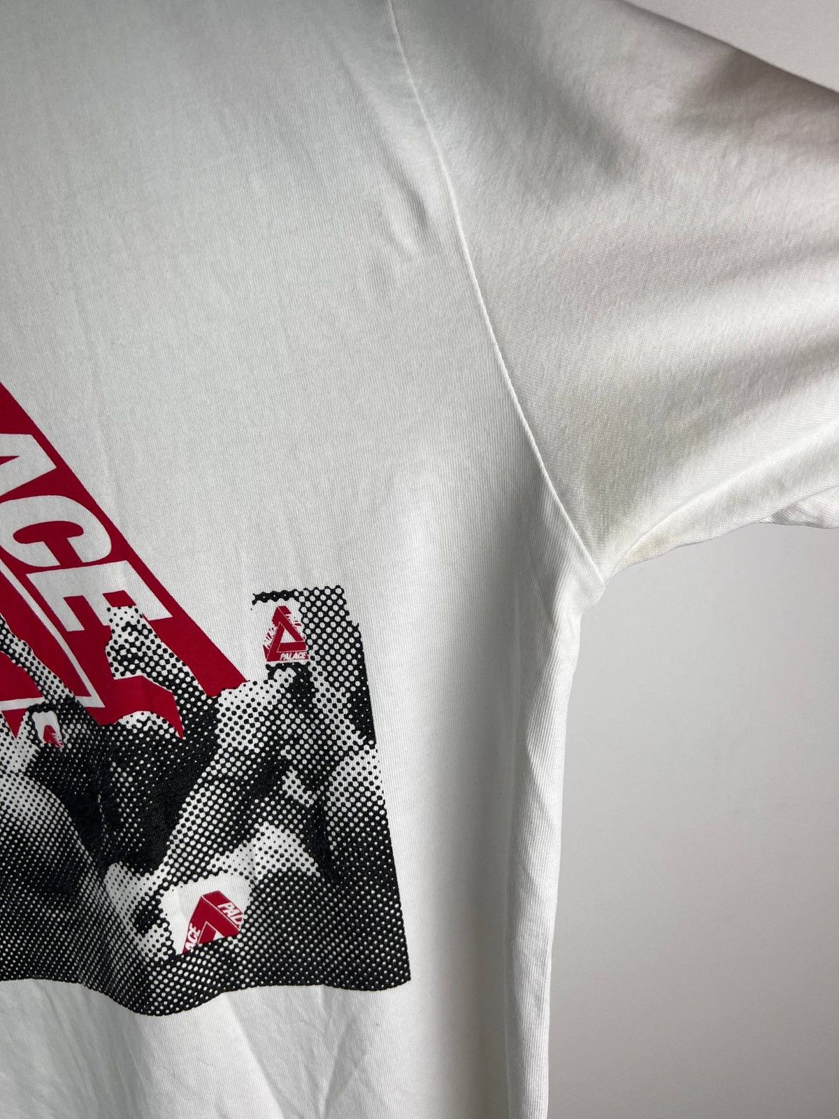 Palace Palace Skateboards Tri Phone streetwear t-shirts size XL Size US XL / EU 56 / 4 - 11 Thumbnail