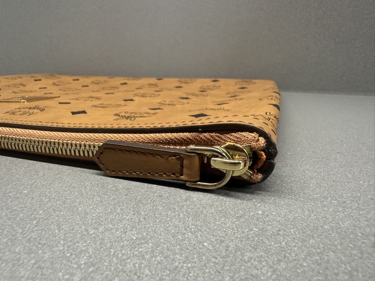 MCM MCM Visetos Large Zip Pouch Cognac Size ONE SIZE - 6 Thumbnail