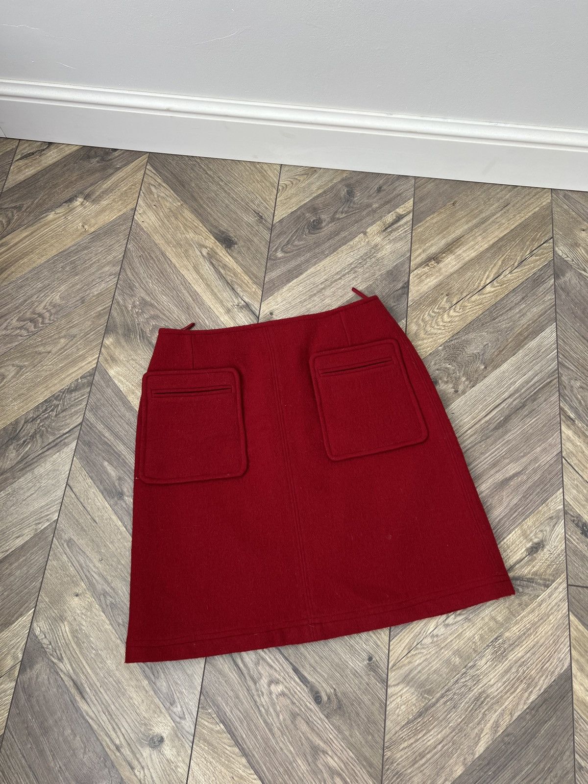 Vintage × Weekend Max Mara Vintage Weekend Max Mara Cranberry Red Wool A-Line Skirt Size 26" / US 2 / IT 38 - 4 Thumbnail