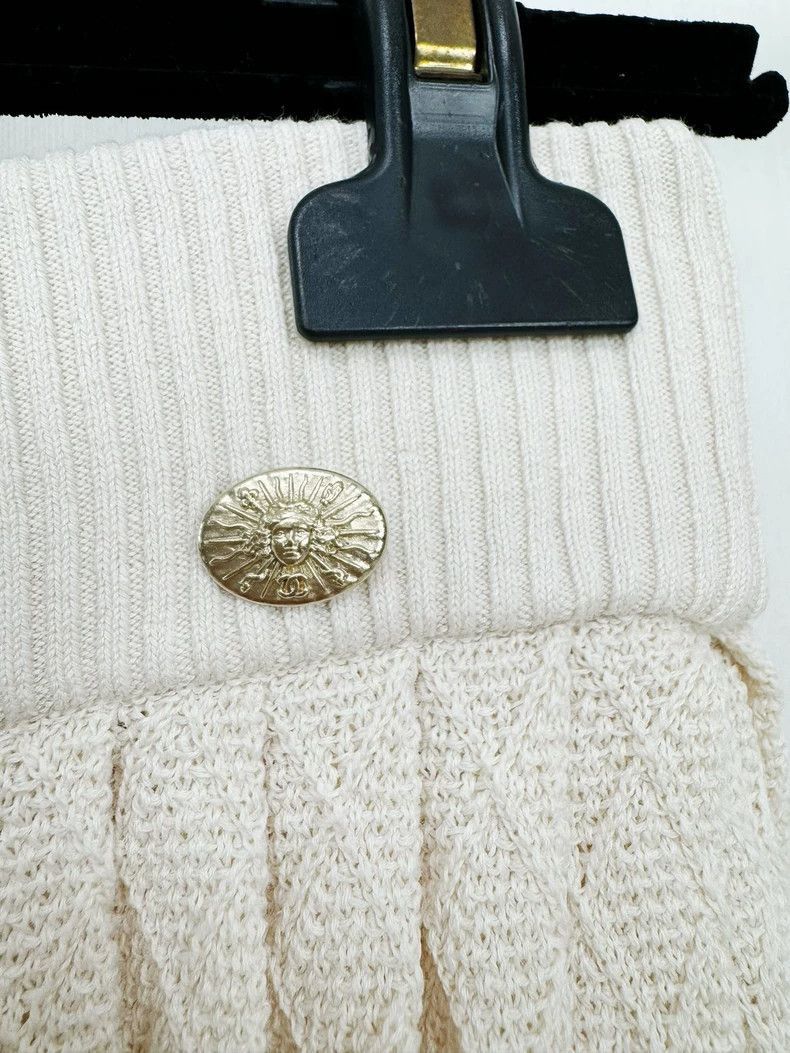 Chanel Chanel Knitted Skirt Size 38 Authentic -2505 Size 37" - 2 Thumbnail