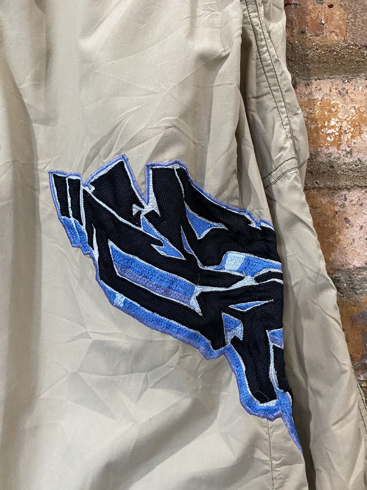 Futura × Maharishi Rare🔥🔥 2002 Maharishi x Stash limited edition Robin Williams Size US L / EU 52-54 / 3 - 8 Thumbnail