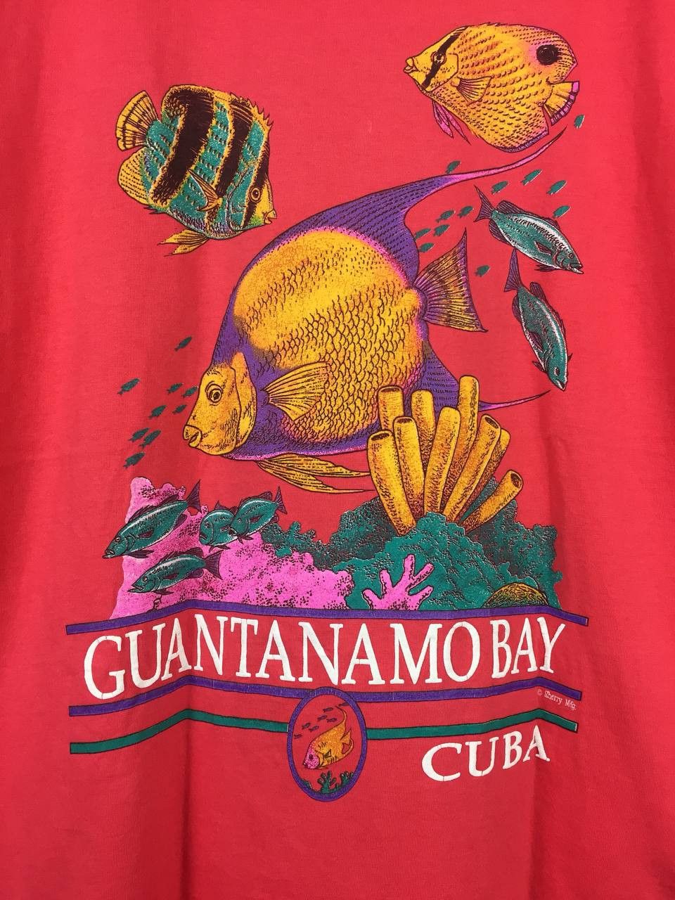 Vintage Vtg 90s Sherry's Best Guantanamo Bay Cuba Fish Graphic Tee Size US L / EU 52-54 / 3 - 3 Thumbnail