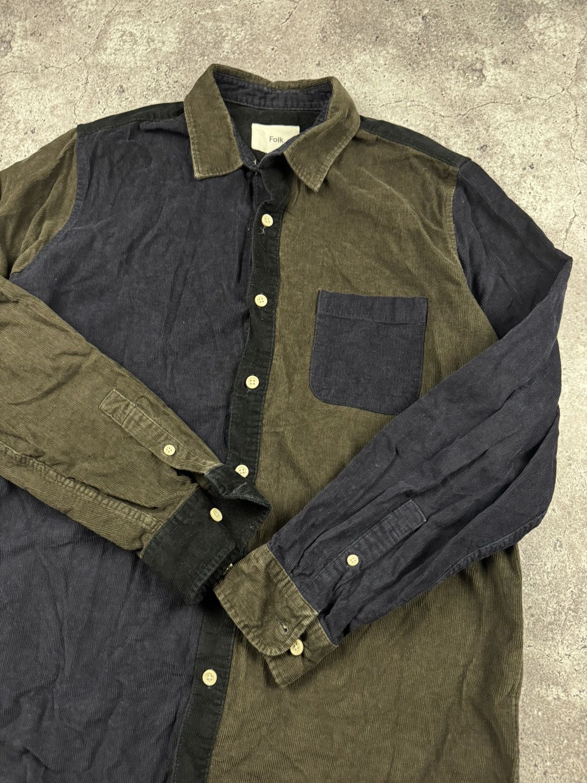 Flannel Vintage Folk corduroy flannel brown pocket over shirt Size US L / EU 52-54 / 3 - 3 Thumbnail