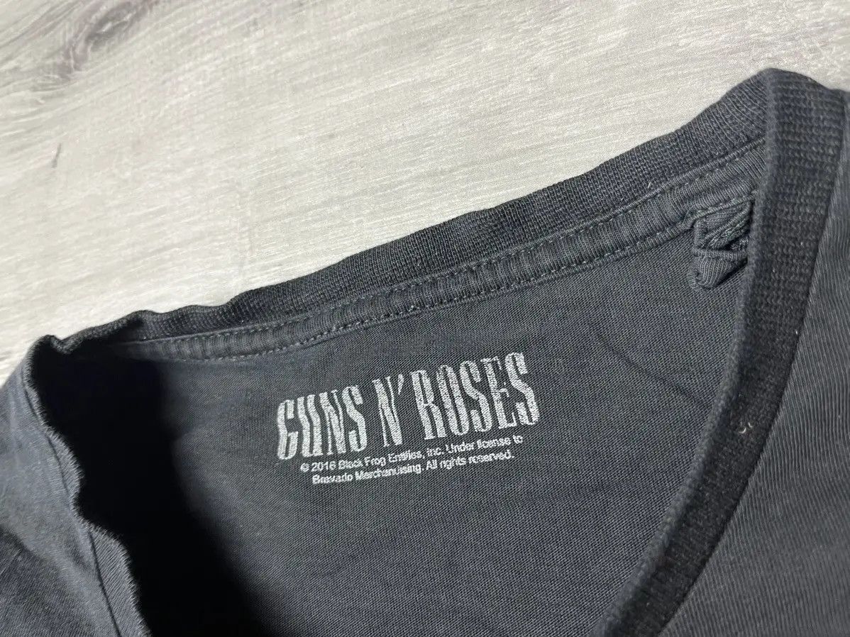 Guns N' Roses Guns N’ Roses tshirt skulls gun size Large Size US L / EU 52-54 / 3 - 4 Thumbnail