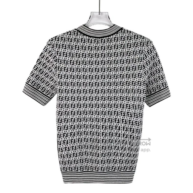 Fendi Fendi Color-Block Logo Letter Full-Print Round Neck Short Size XXS / US 00 / IT 34 - 2 Thumbnail