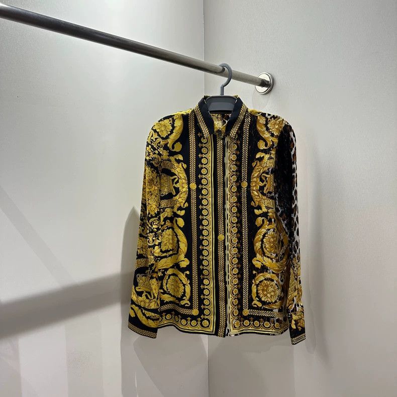 Versace Versace Baroque silk long-sleeved shirt Size US XS / EU 42 / 0 - 1 Thumbnail