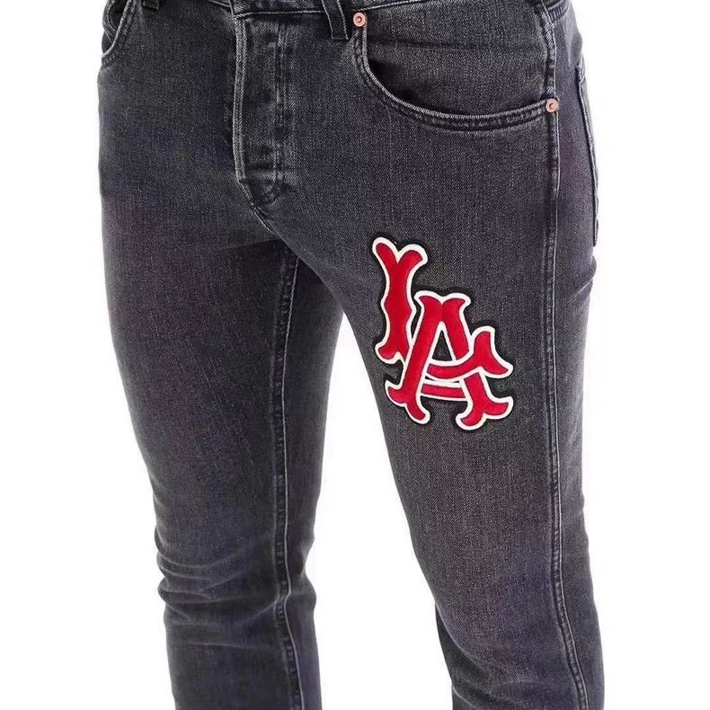 Gucci Mlb co-branded LA embroidery behind graffiti logo jea